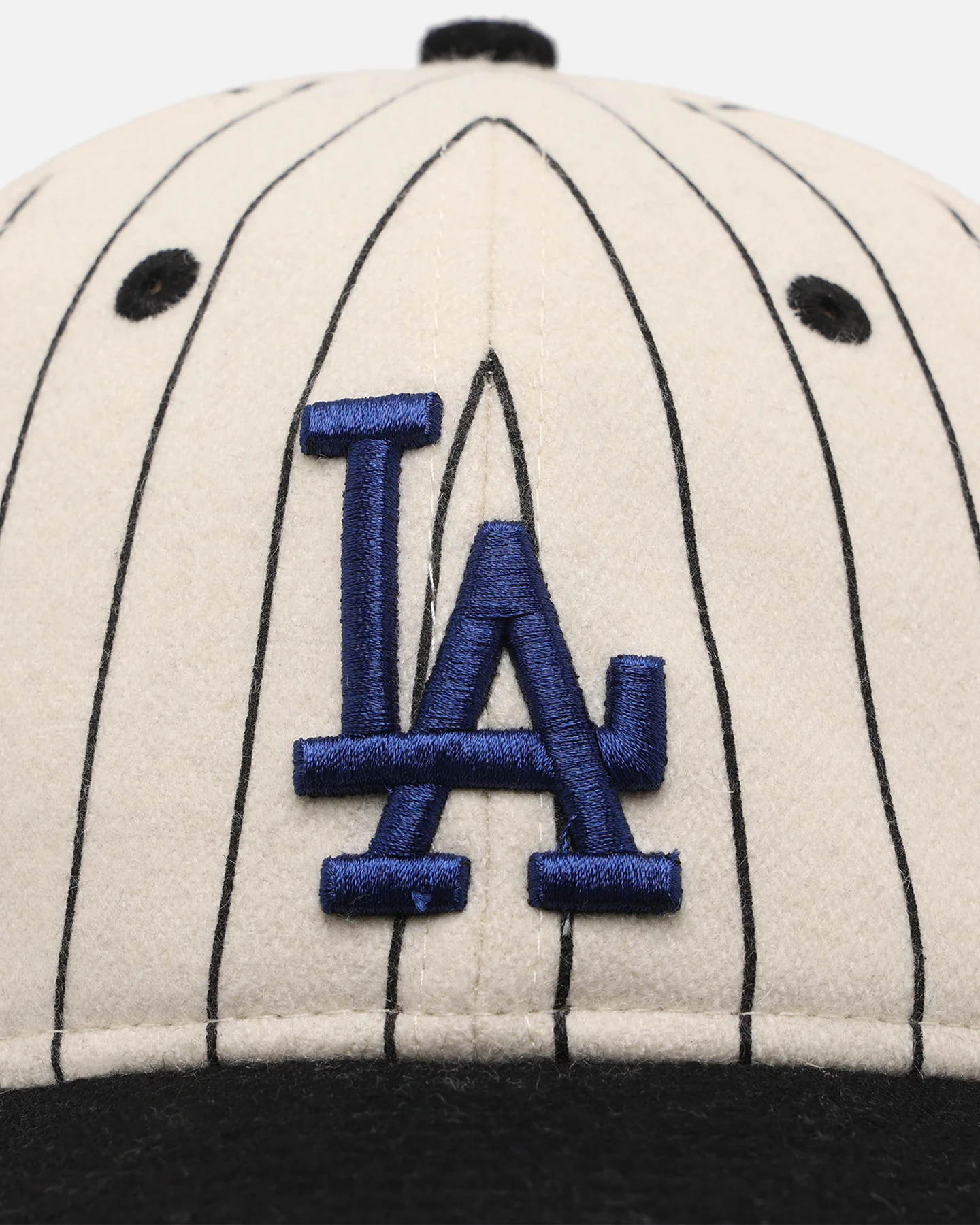 New Era Los Angeles Dodgers 9FIFTY Retro Crown Strapback Off White/Black - Image 6
