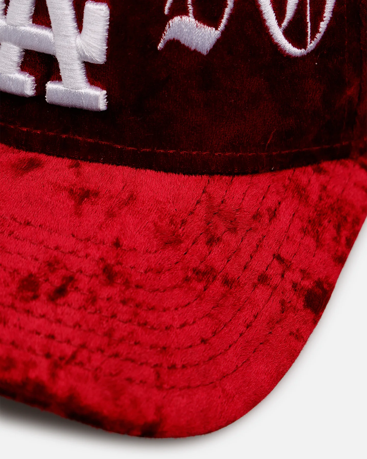 New Era Los Angeles Dodgers 'Velvet Gothic Script' 9FORTY A-Frame Snapback Maroon - Image 2