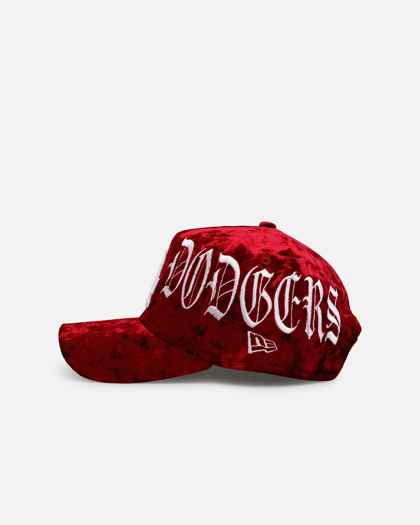 New Era Los Angeles Dodgers 'Velvet Gothic Script' 9FORTY A-Frame Snapback Maroon - Image 5