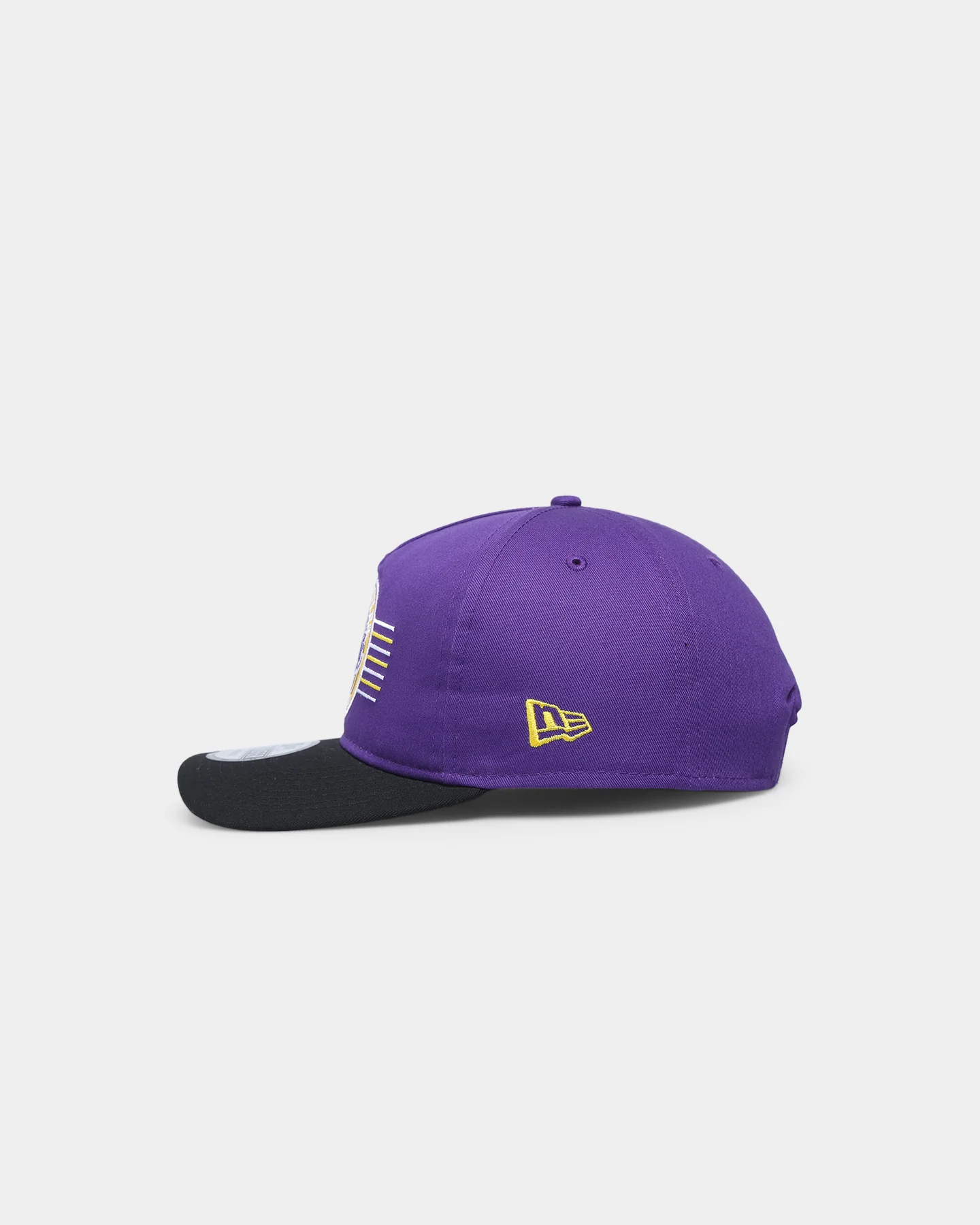 New Era Los Angeles Lakers 2-Tone Old Golfer Snapback Purple - Image 5