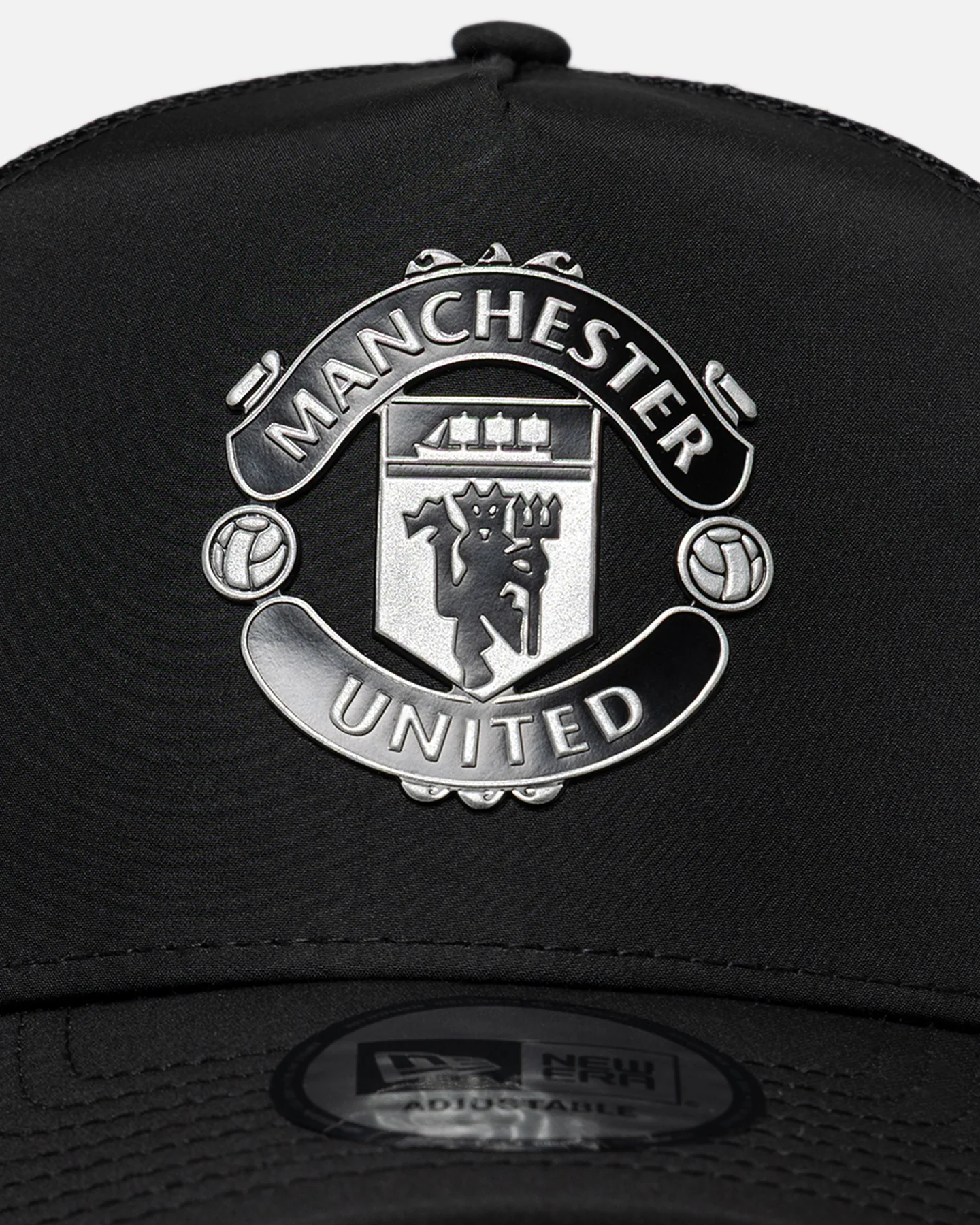 New Era Manchester United FC Reflective A-Frame Trucker Snapback Black - Image 5
