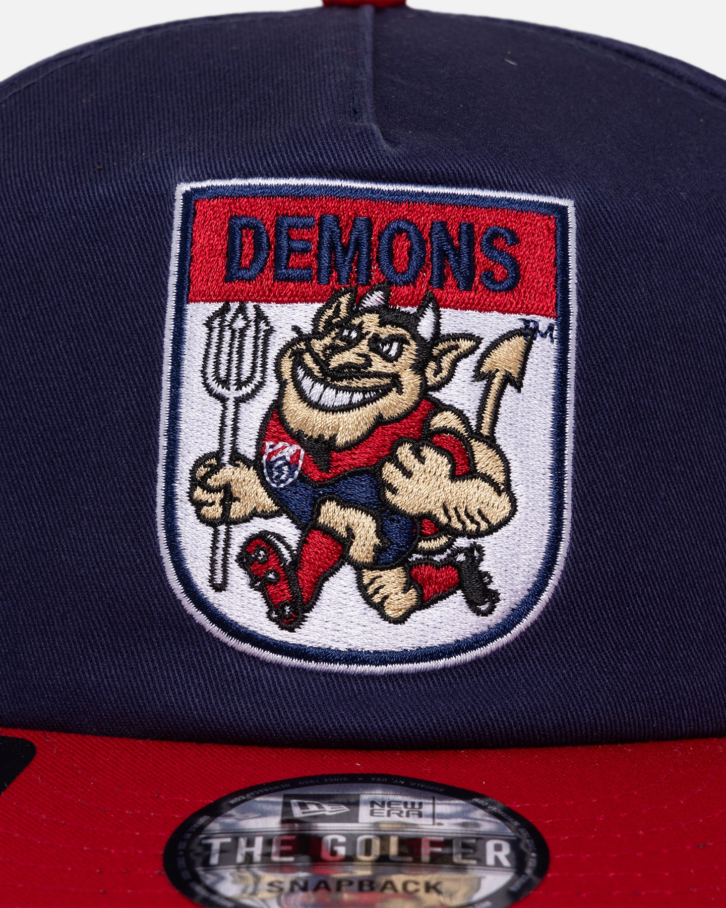 New Era Melbourne Demons Official Team Golfer Snapback OTC - Image 11