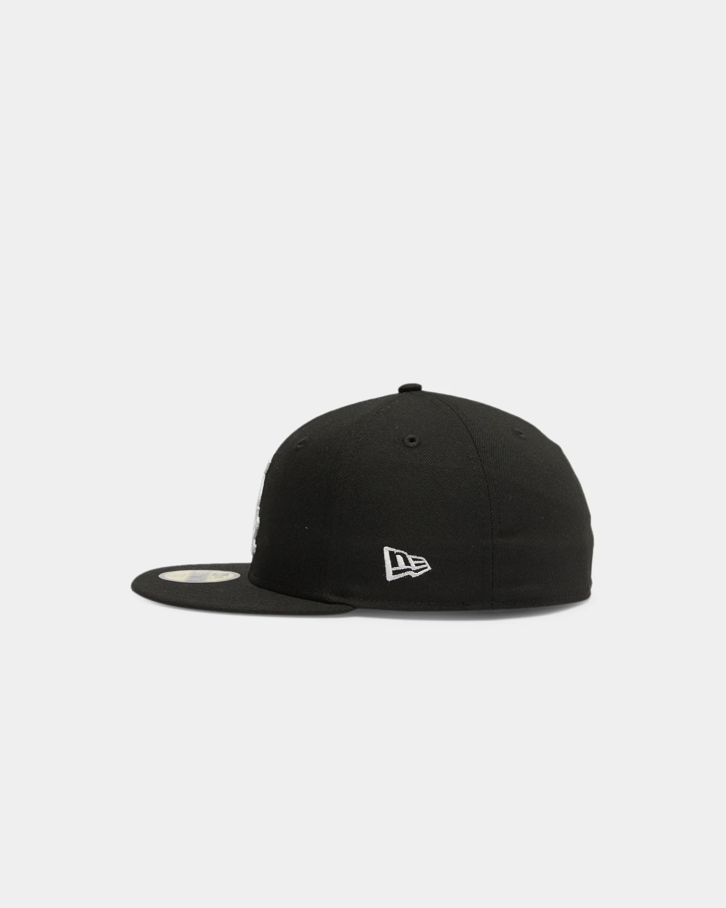 New Era Chicago White Sox 59FIFTY Fitted Black/OTC - Image 4