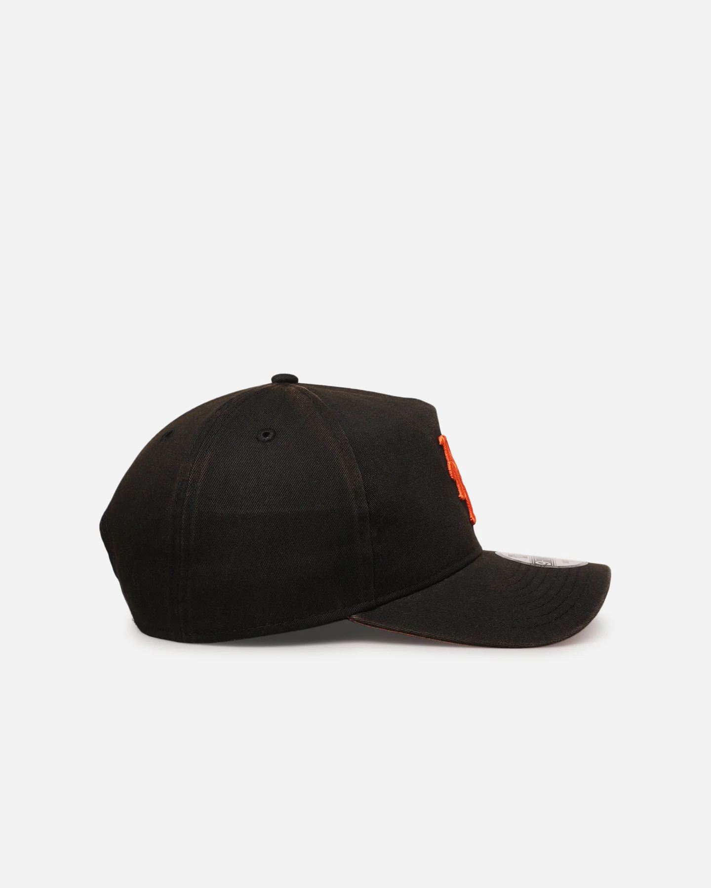 New Era New York Mets 'Sunbleached' 9FORTY A-Frame Snapback Washed Black - Image 3