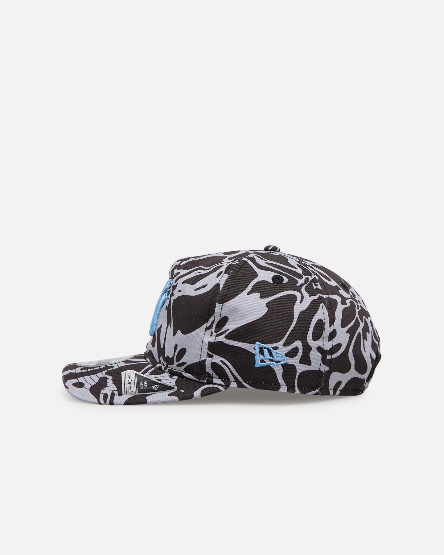 New Era New York Yankees 'Brushed Cotton' 19TWENTY Strapback Black/Light Blue - Image 4