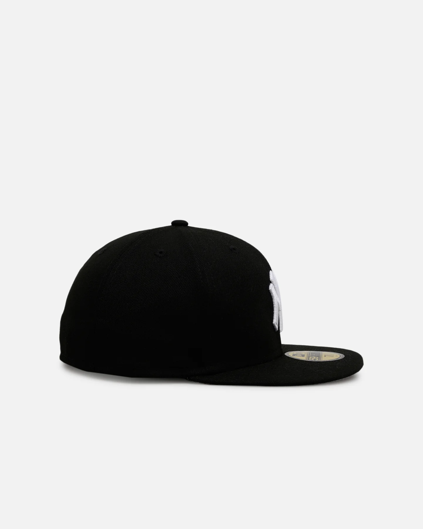 New Era New York Yankees 'Core Fitteds' 59FIFTY Fitted Black/White - Image 4