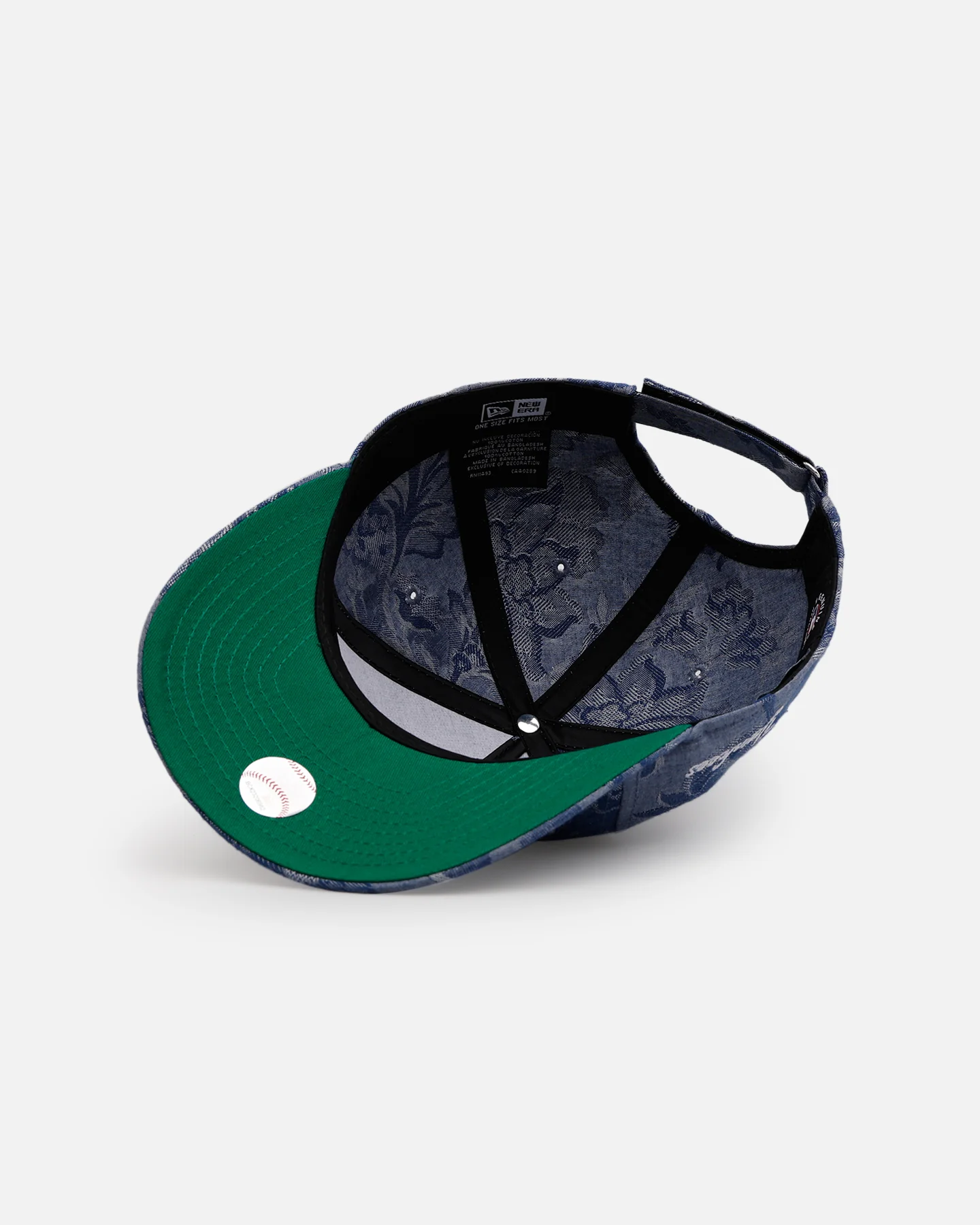 New Era New York Yankees 'Three Looms' Golfer Strapback Denim - Image 7