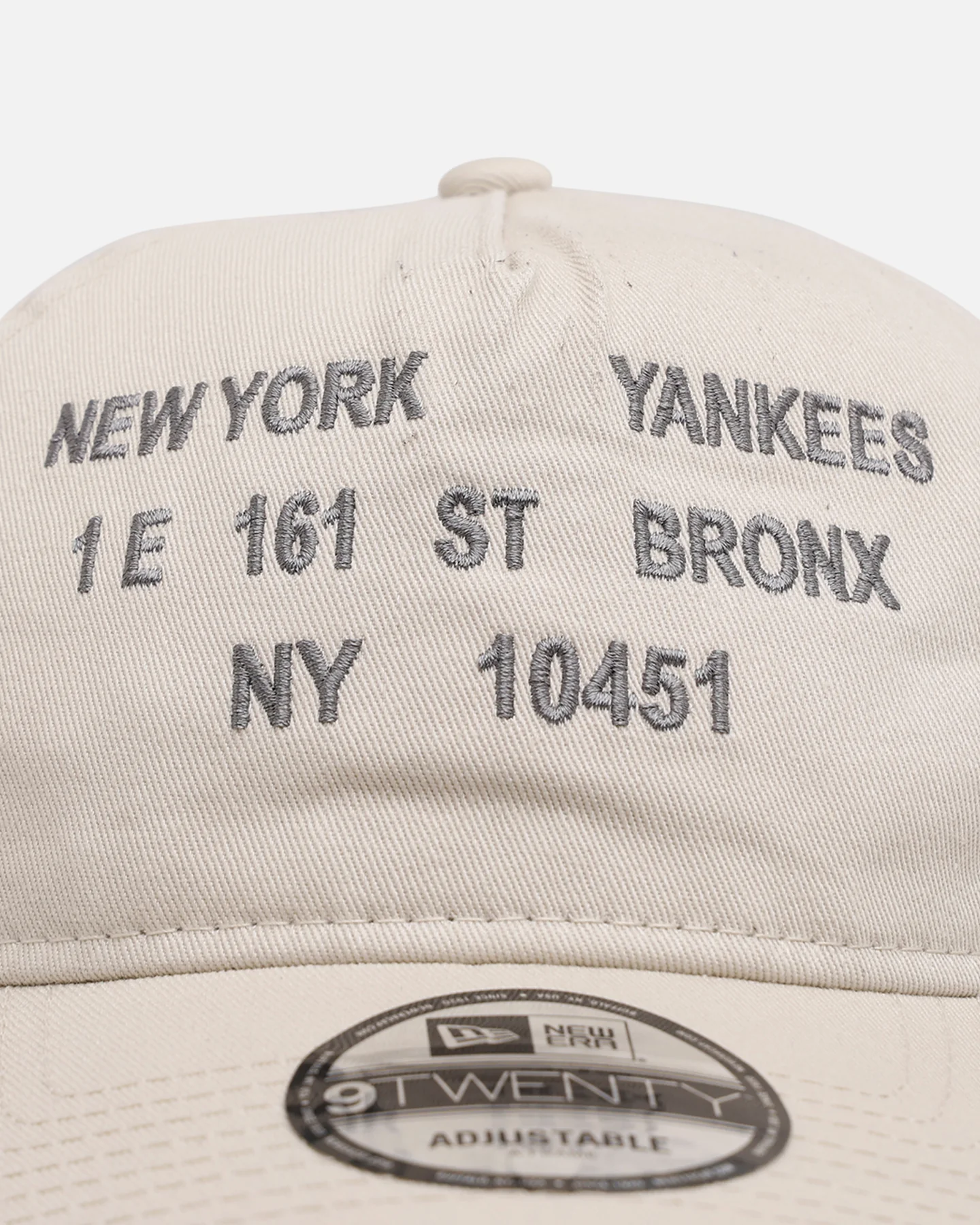 New Era New York Yankees 'Location' 9TWENTY Strapback Cream - Image 5