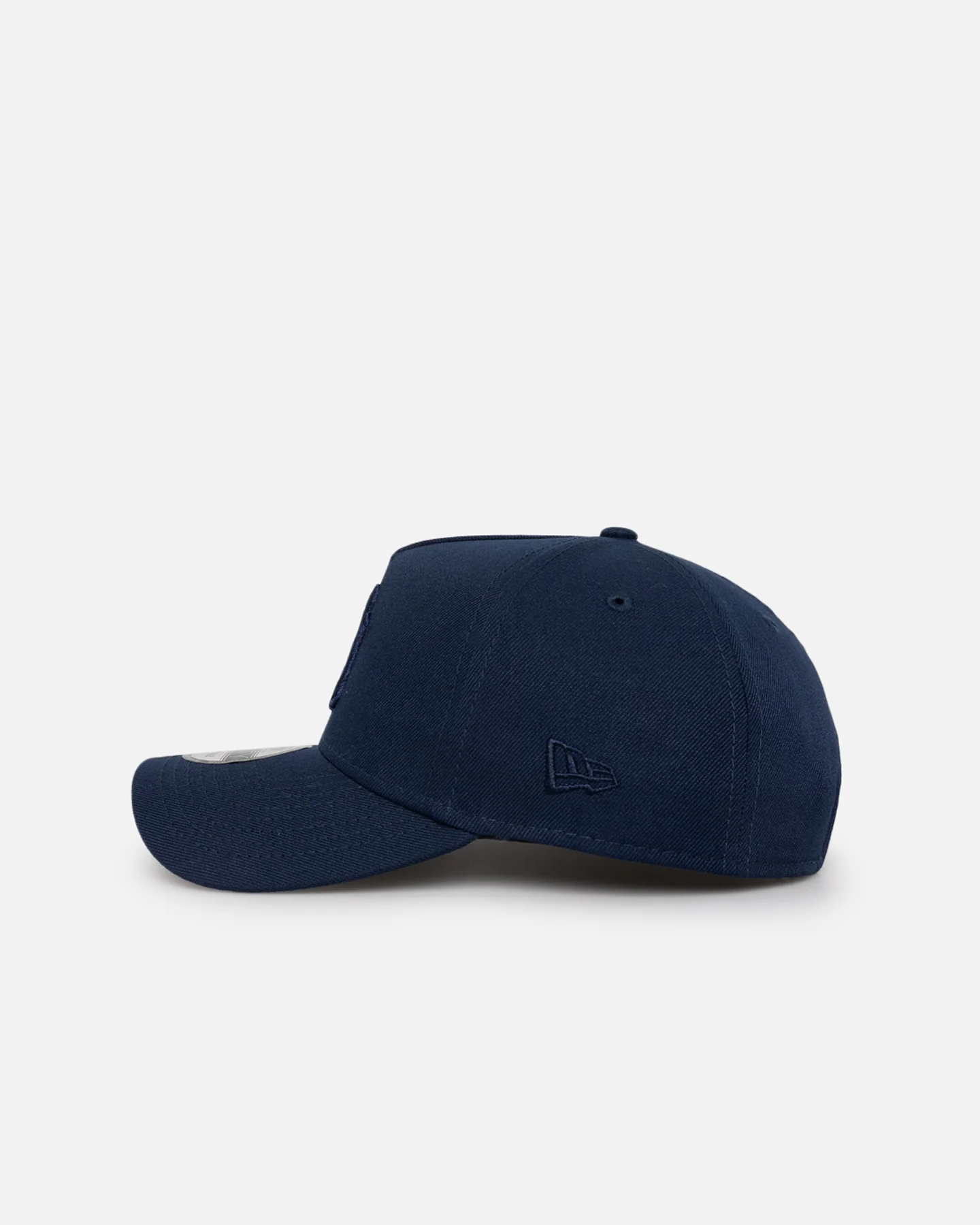 New Era New York Yankees 'Oceanside Blue Tonal' 9FORTY A-Frame Snapback Oceanside Blue - Image 4
