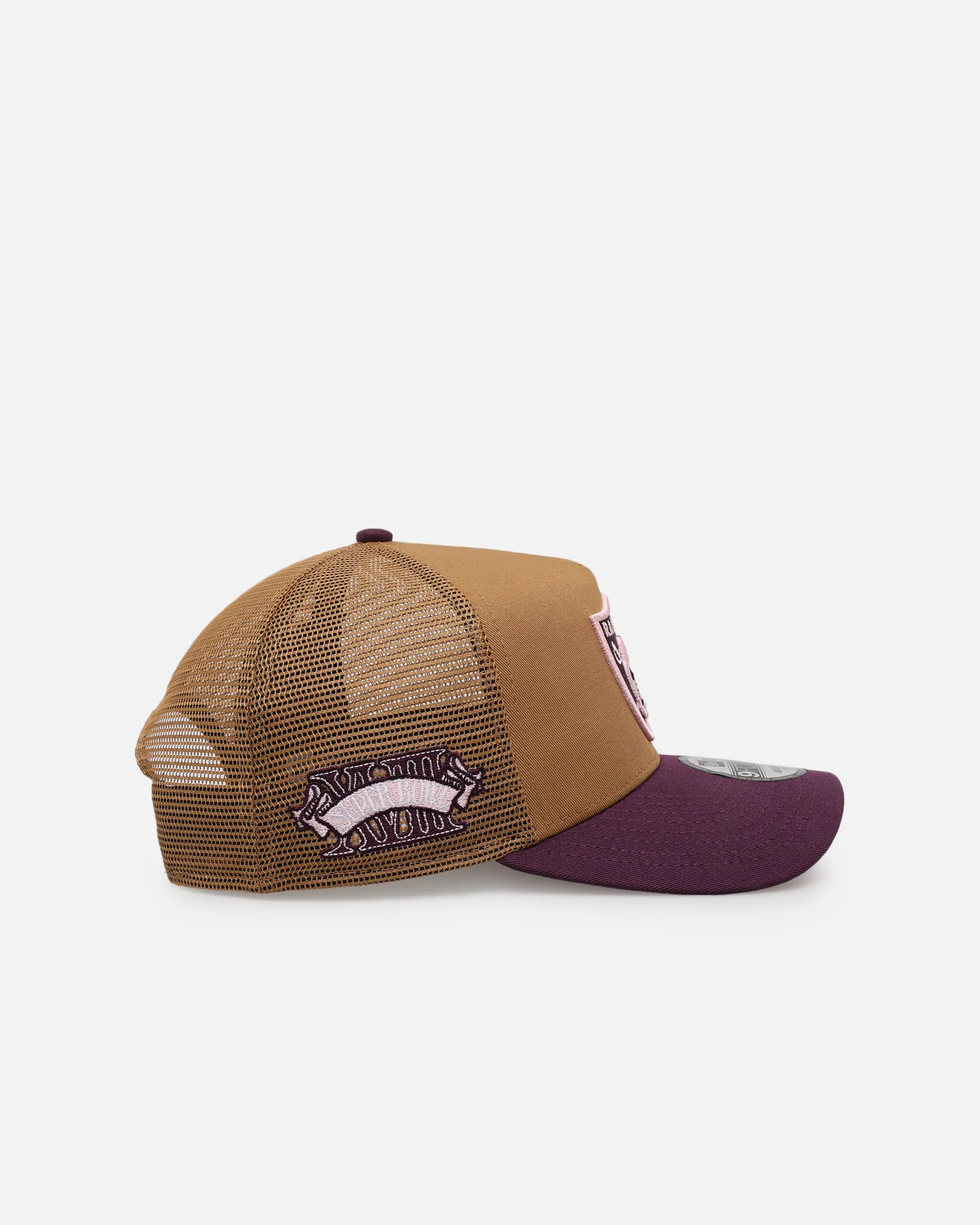 New Era Oakland Raiders 'Rustic Rose' 9FORTY A-Frame Trucker Snapback Wheat - Image 3