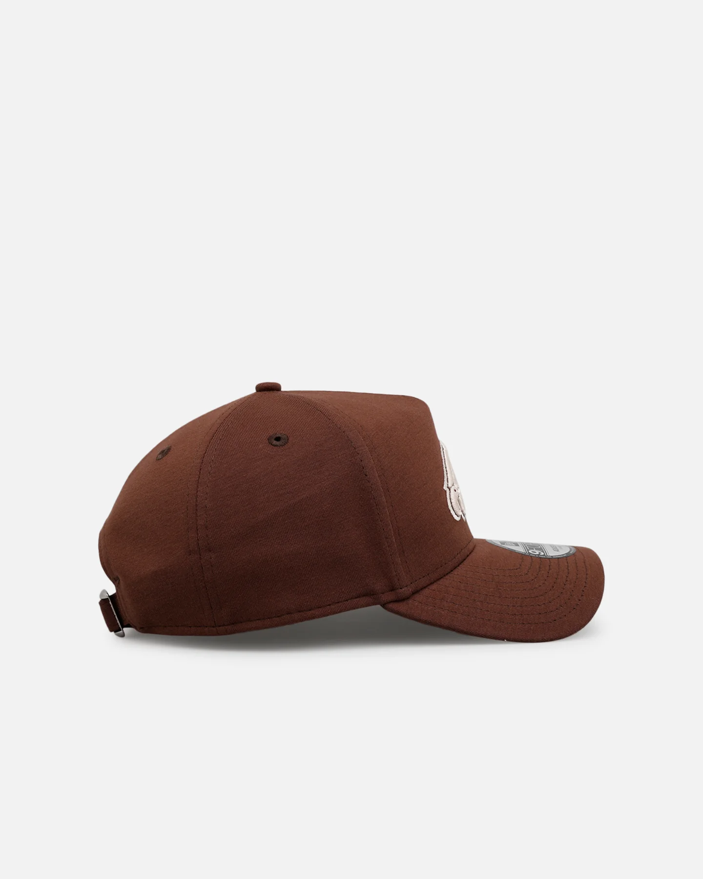 New Era Philadelphia Eagles 'Cozy 2.0' 9FORTY A-Frame Strapback Brown - Image 3