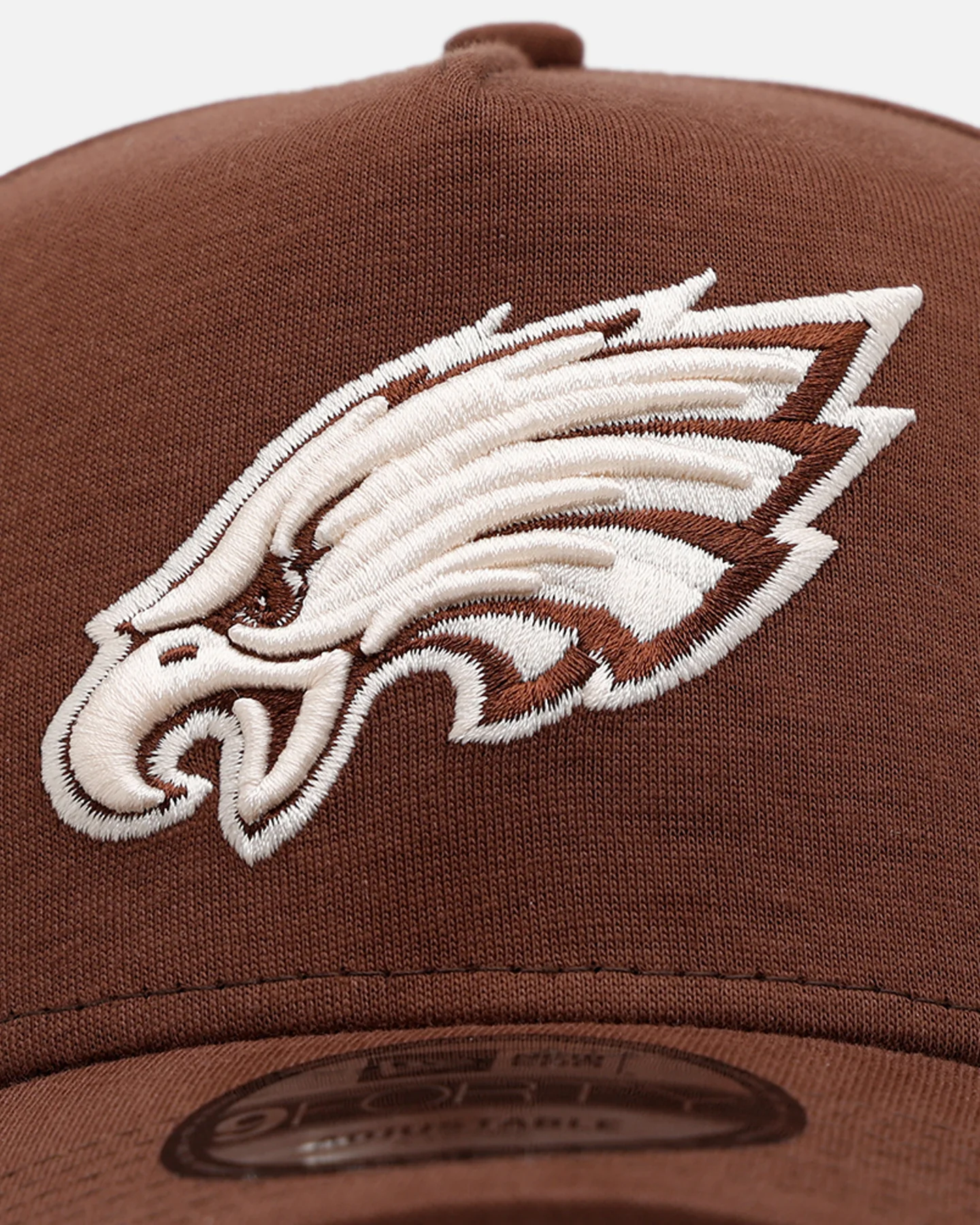 New Era Philadelphia Eagles 'Cozy 2.0' 9FORTY A-Frame Strapback Brown - Image 5