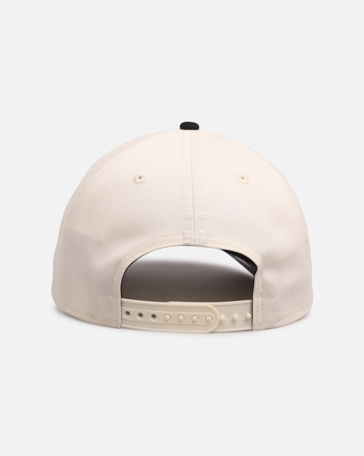New Era Philadelphia Eagles 'Regency Crown' 9FORTY A-Frame Snapback Chrome White/Black - Image 2