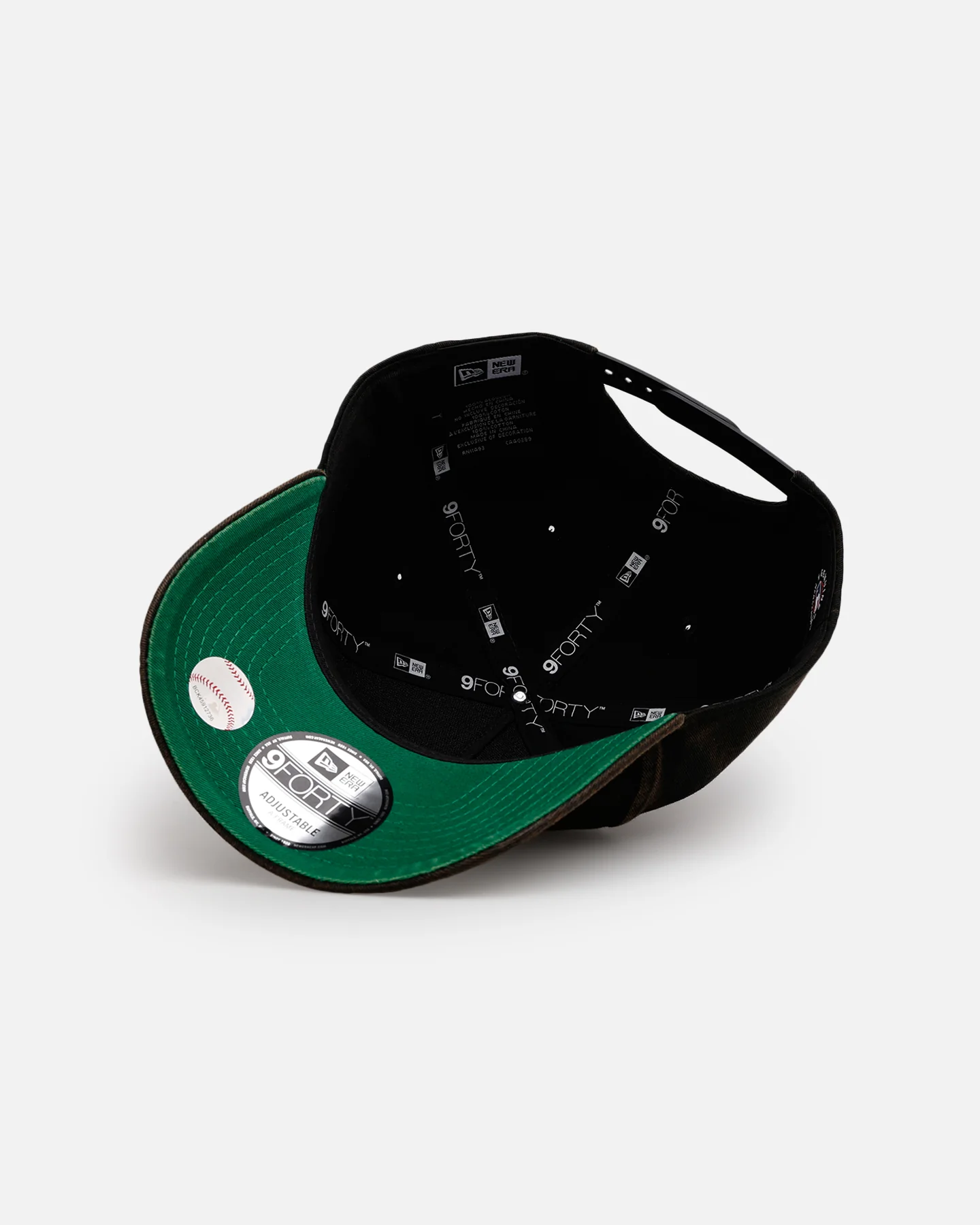 New Era Philadelphia Phillies 'Washed Gothic Visor' 9OFRTY A-Frame Snapback Black - Image 6