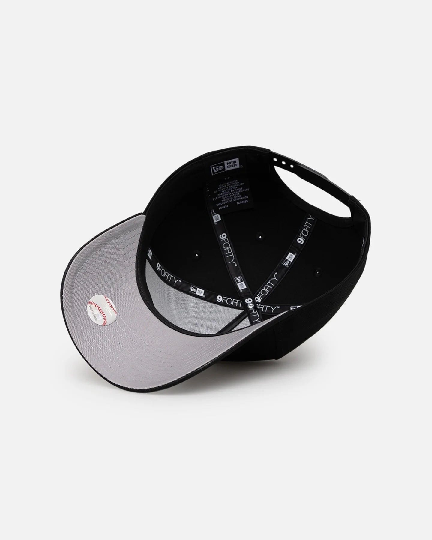 New Era Pittsburgh Pirates 'Gothic Arch' 9FORTY A-Frame Snapback Black/White - Image 6
