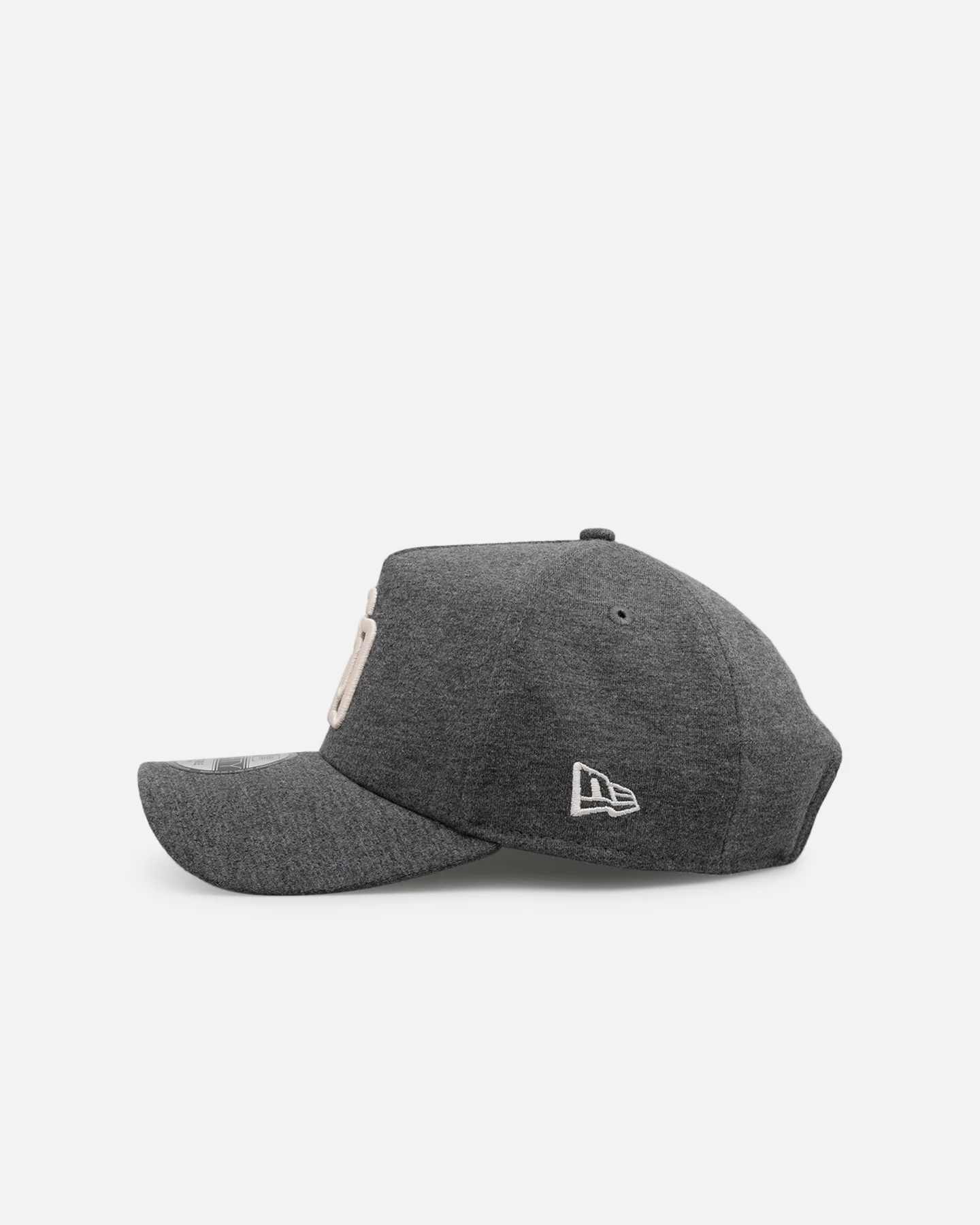 New Era San Diego Padres 'Cozy 2.0' 9FORTY A-Frame Strapback Black - Image 4