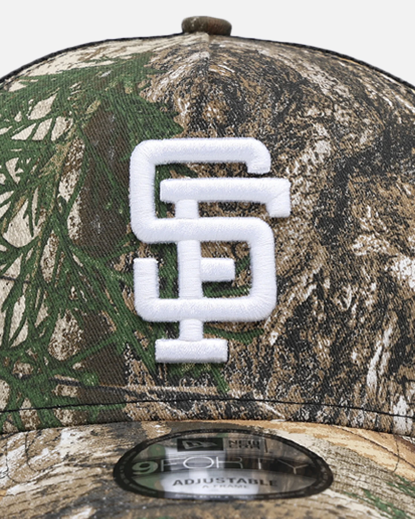 New Era San Francisco Giants 'Real Tree' 9FORTY A-Frame Trucker Snapback Realtree Edge - Image 5