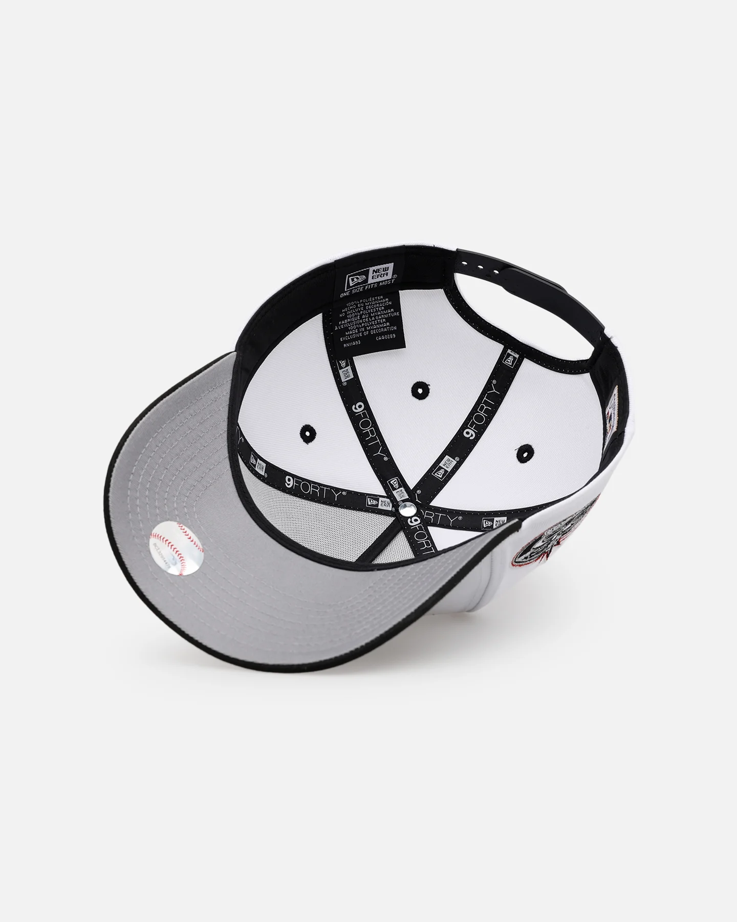 New Era Seattle Mariners 'May The 4th' 9FORTY A-Frame Snapback White - Image 6