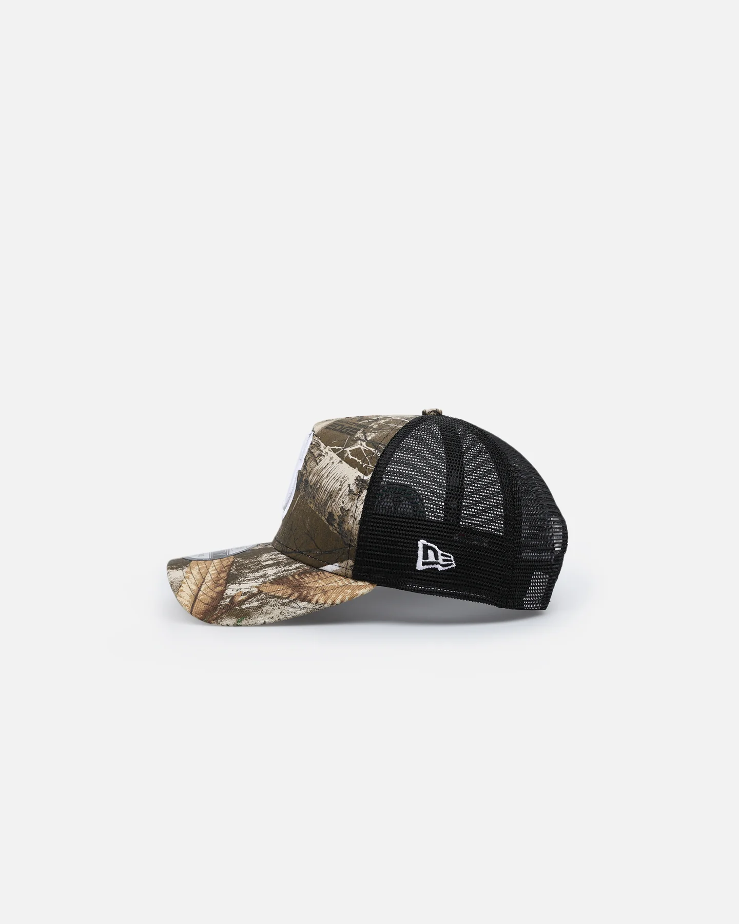 New Era Seattle Mariners 'Real Tree' 9FORTY A-Frame Trucker Snapback Realtree Edge - Image 4