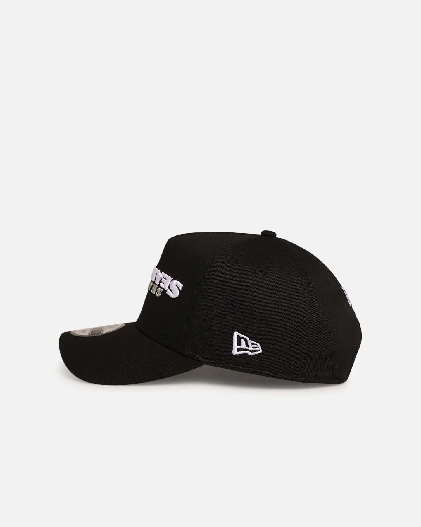 New Era Seattle Seahawks 'Upside Down Logo' 9FORTY A-Frame Snapback Black - Image 4