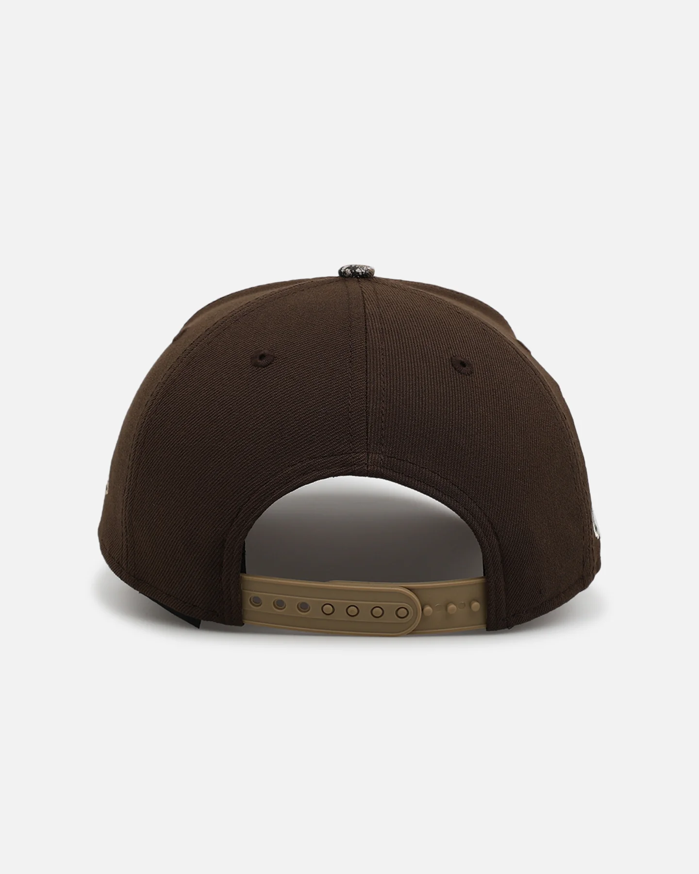 New Era Texas Rangers 'Great Outdoors' 9FORTY A-Frame Snapback Brown/Camo - Image 2