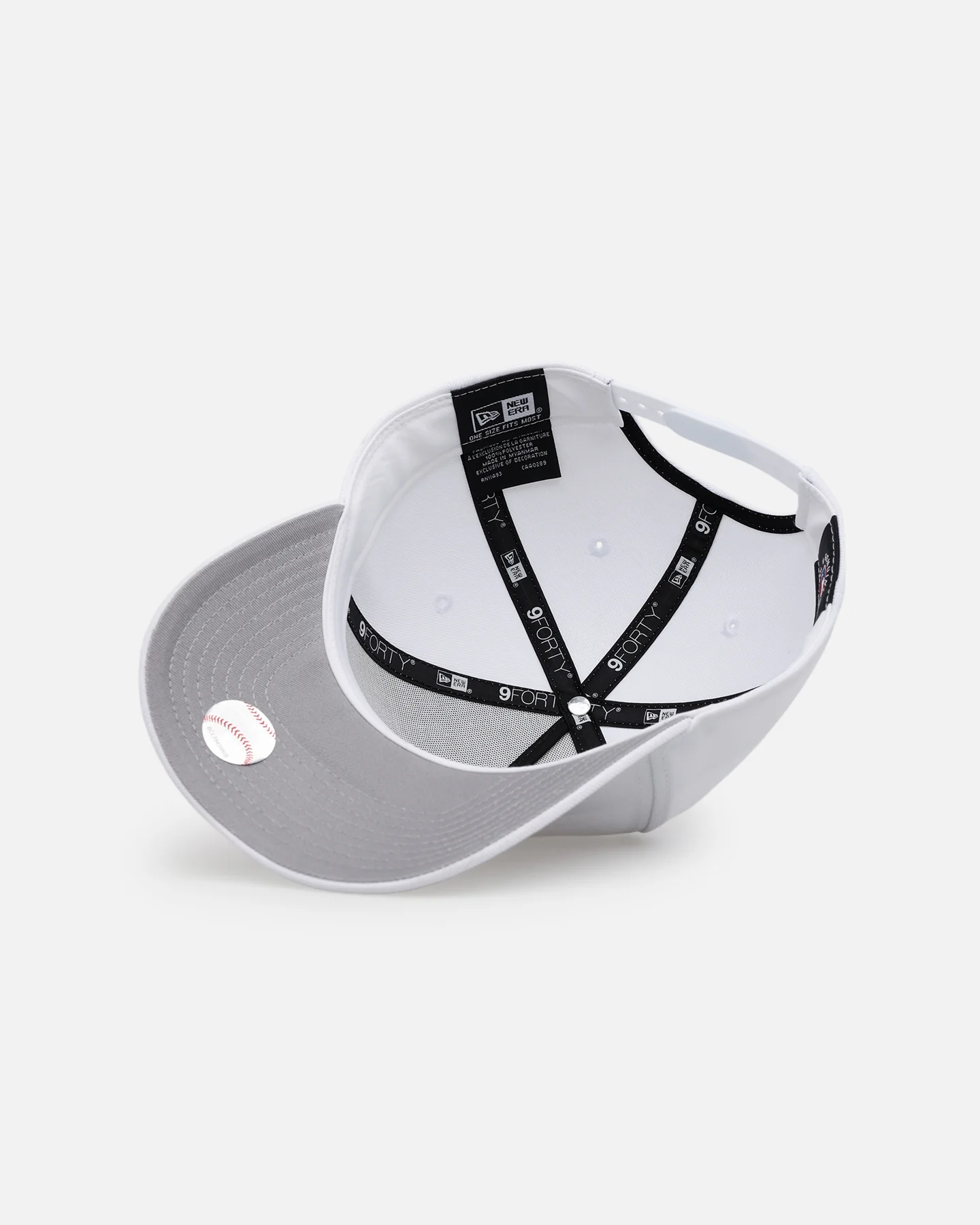 New Era Toronto Blue Jays 'Easy White' 9FORTY A-Frame Snapback White/White - Image 6