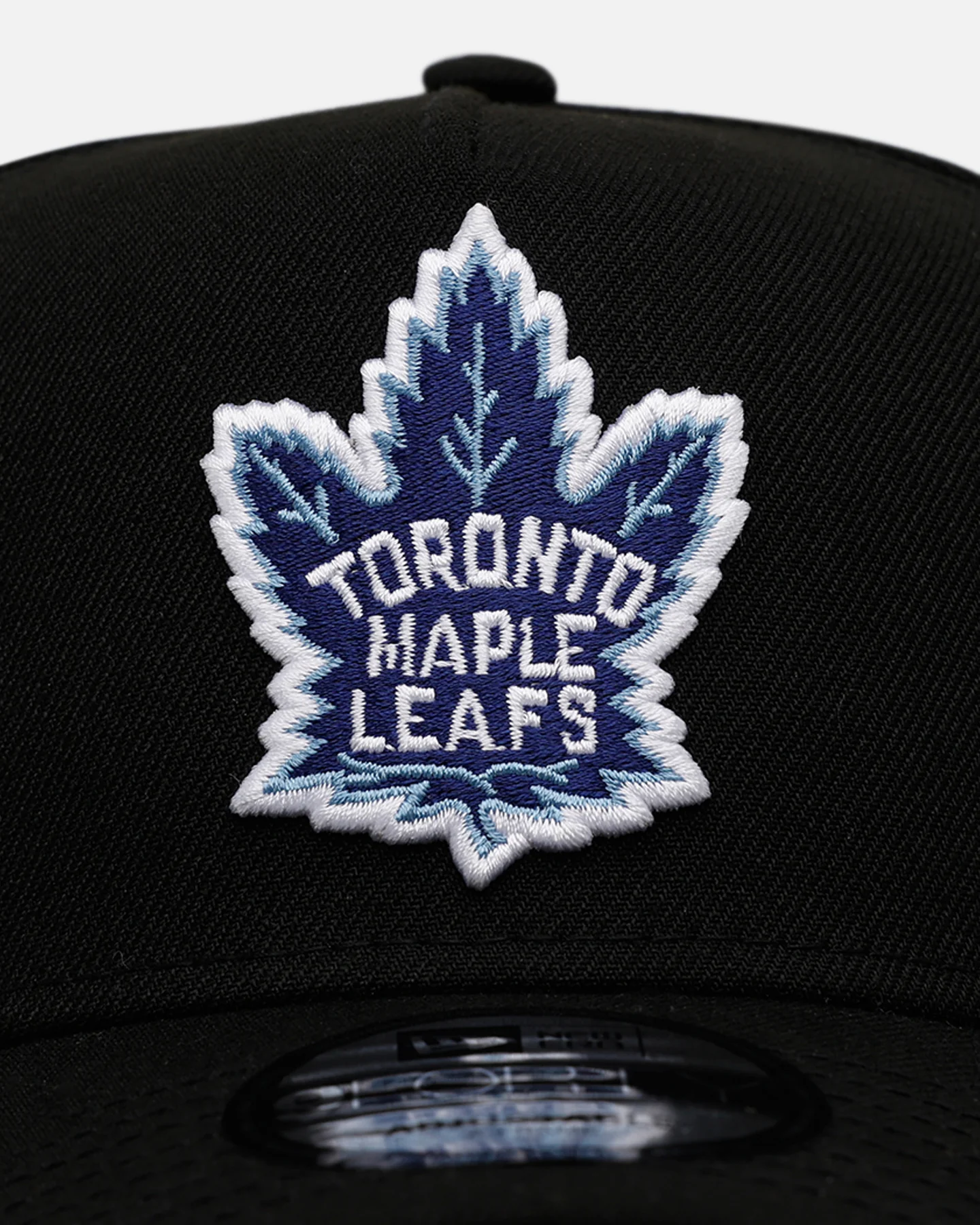 New Era Toronto Maple Leafs 'Black And Sky Blue' 9FORTY A-Frame Snapback Black/Sky Blue - Image 5