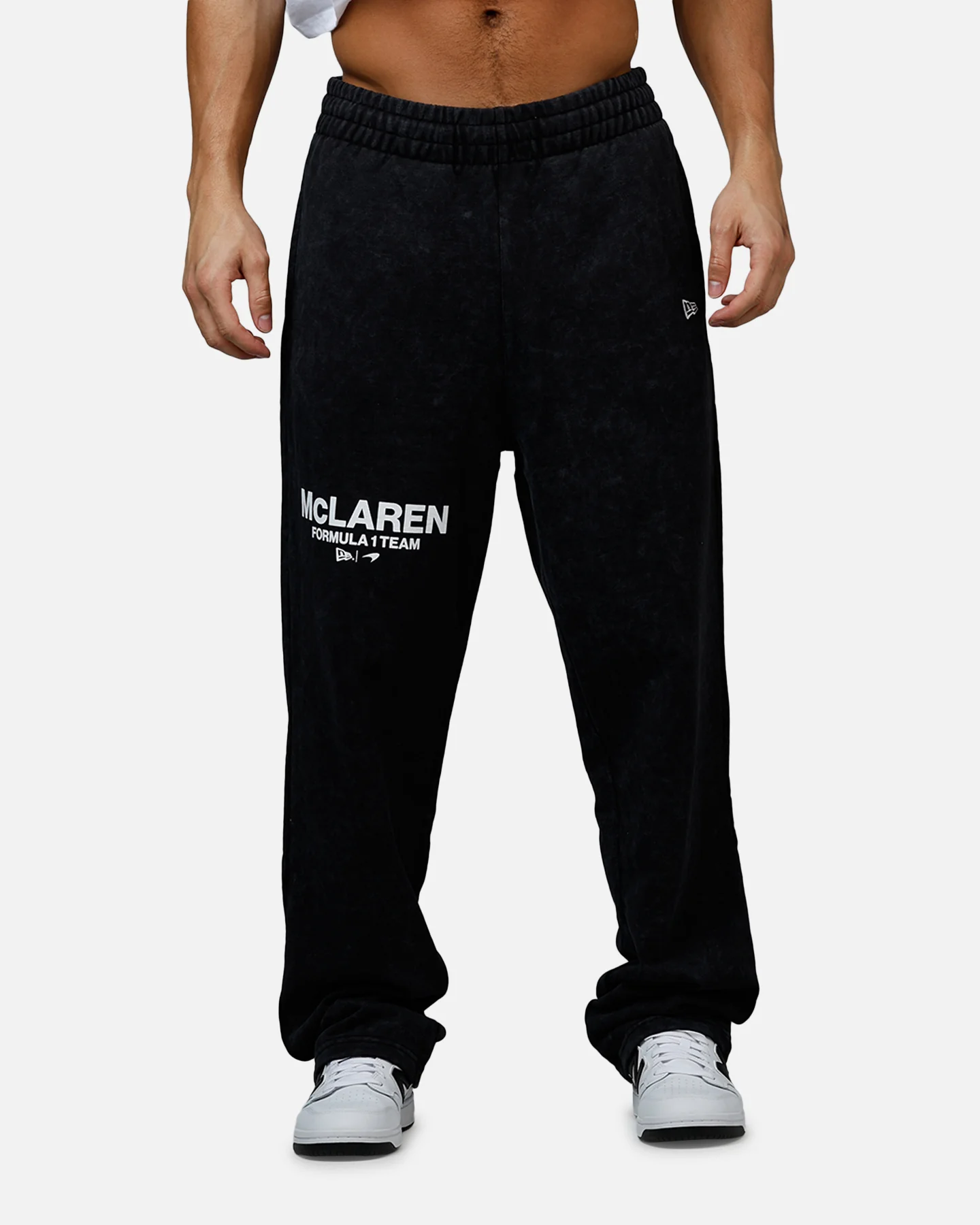 New Era X Mclaren Sweat Pants Black - Image 6