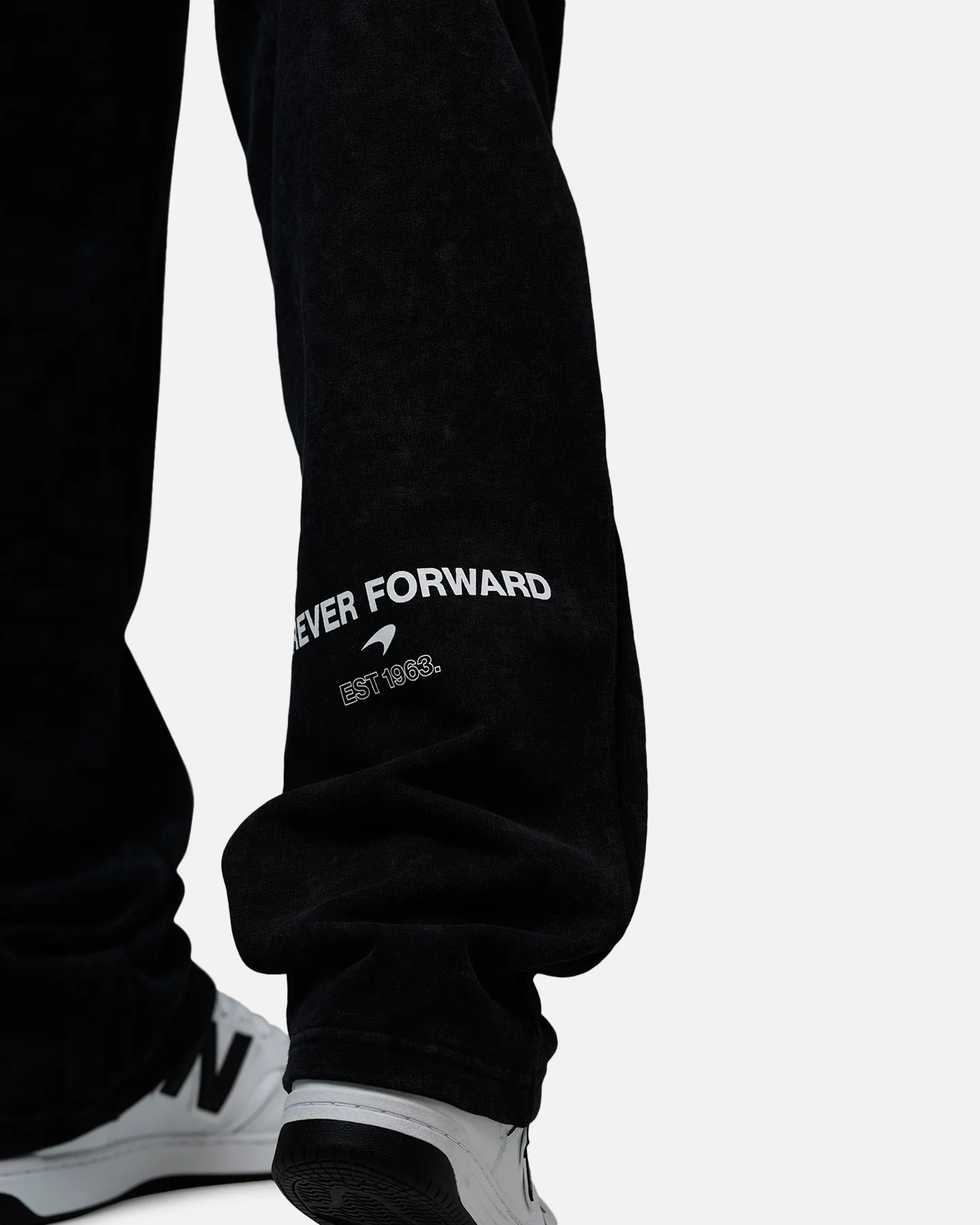 New Era X Mclaren Sweat Pants Black - Image 8