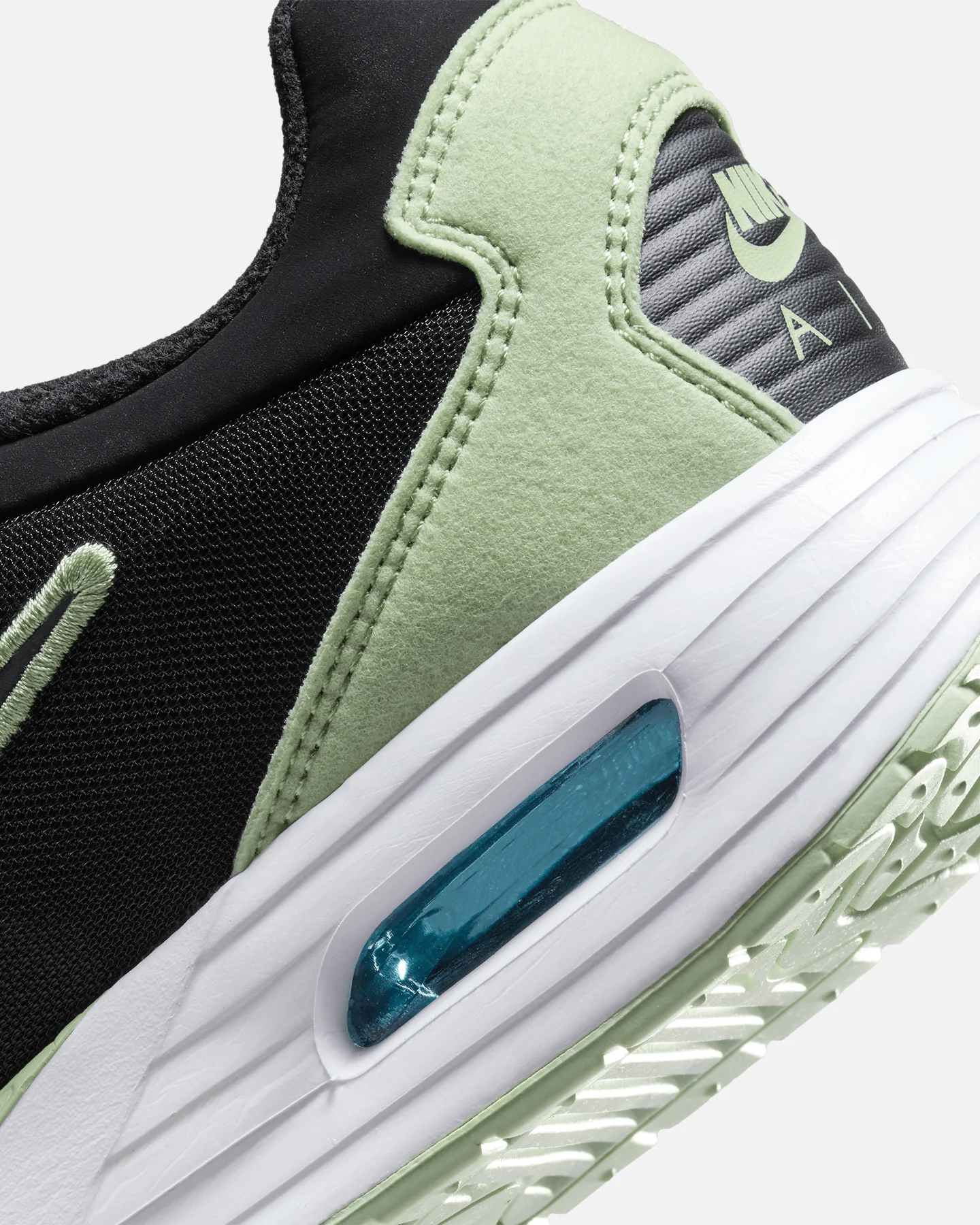 Nike Air Max Solo Black/Green - Image 7