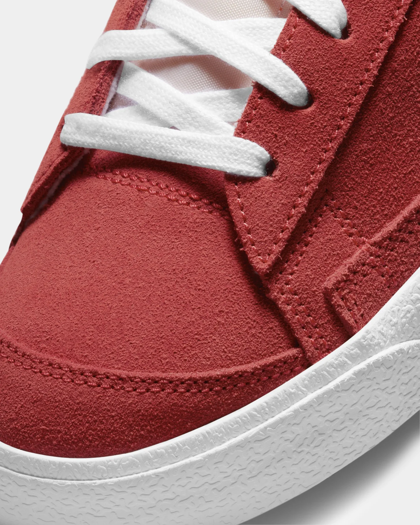 Nike Blazer Low '77 Suede University Red - Image 6