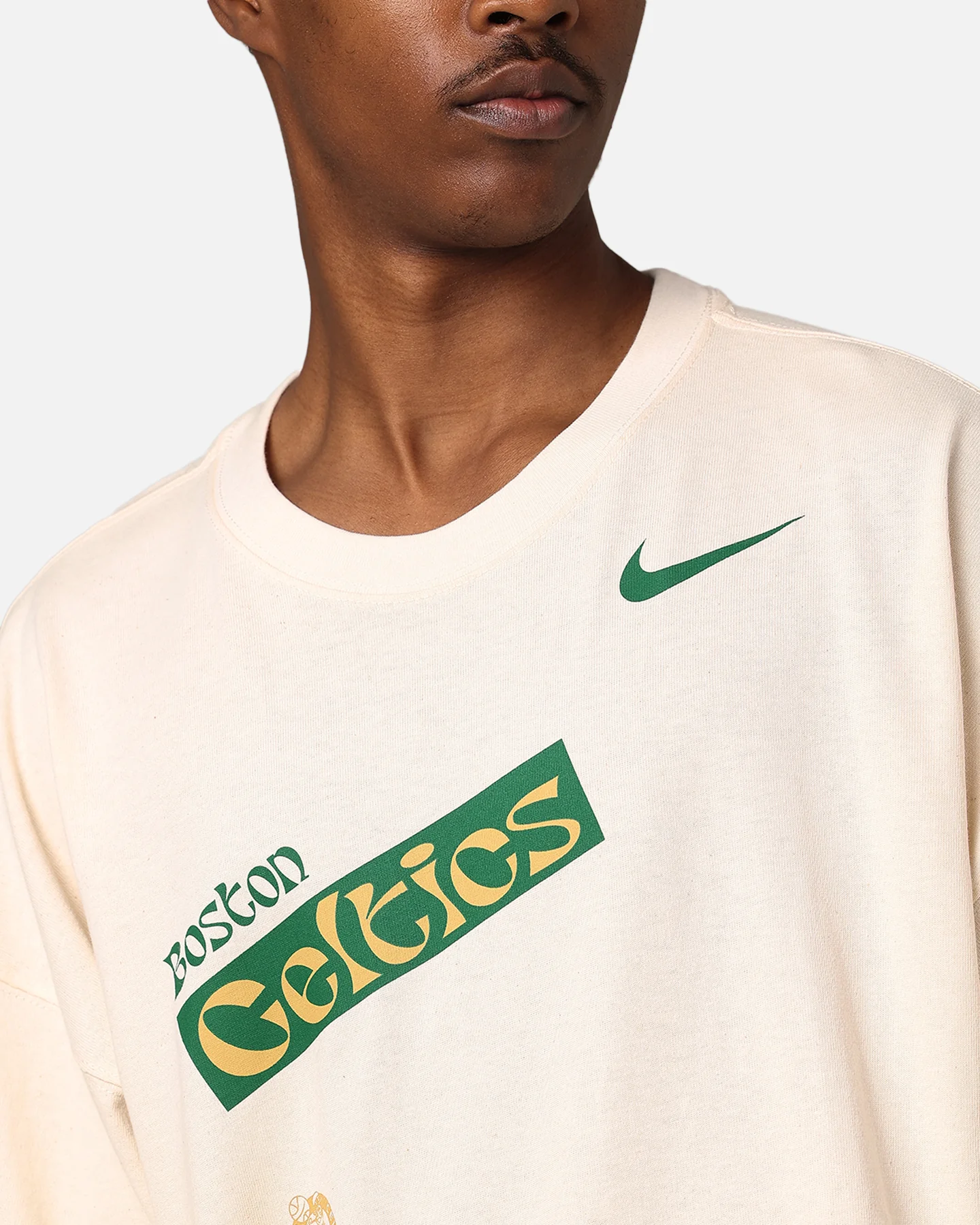 Nike Boston Celtics NBA Courtside Oversized T-Shirt Pure - Image 7