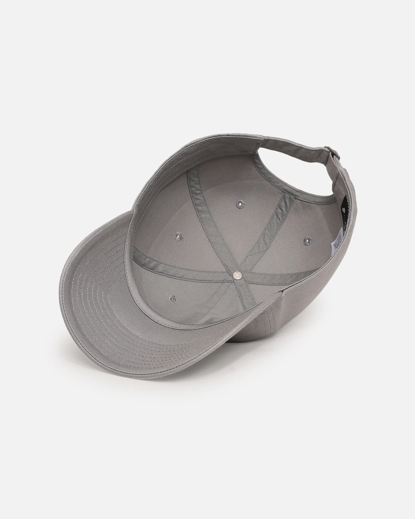Nike Club Unstructured Futura Wash Strapback Cap Black/Particle - Image 6