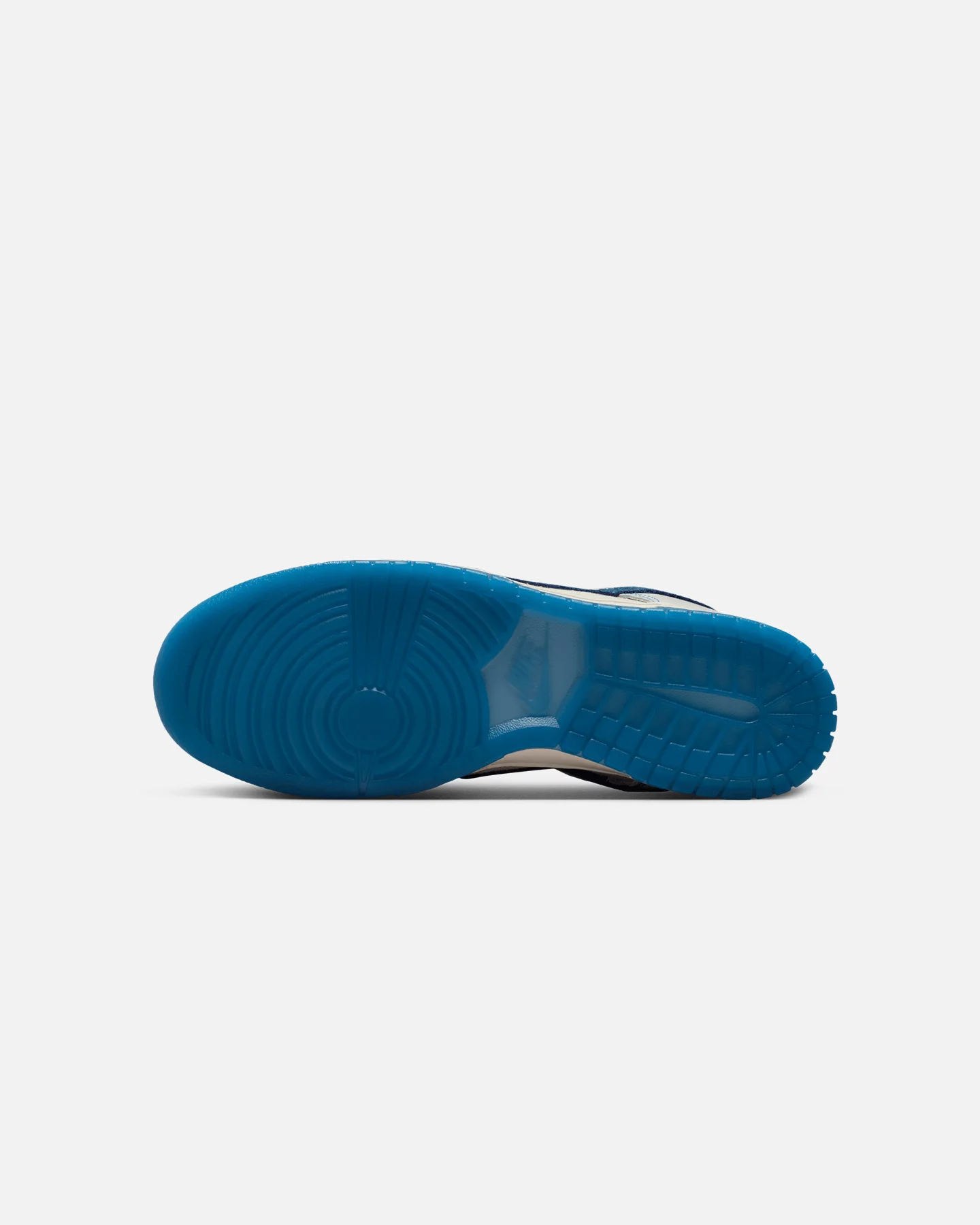 Nike Dunk Low Retro SE "Blue Void" Summit White - Image 5