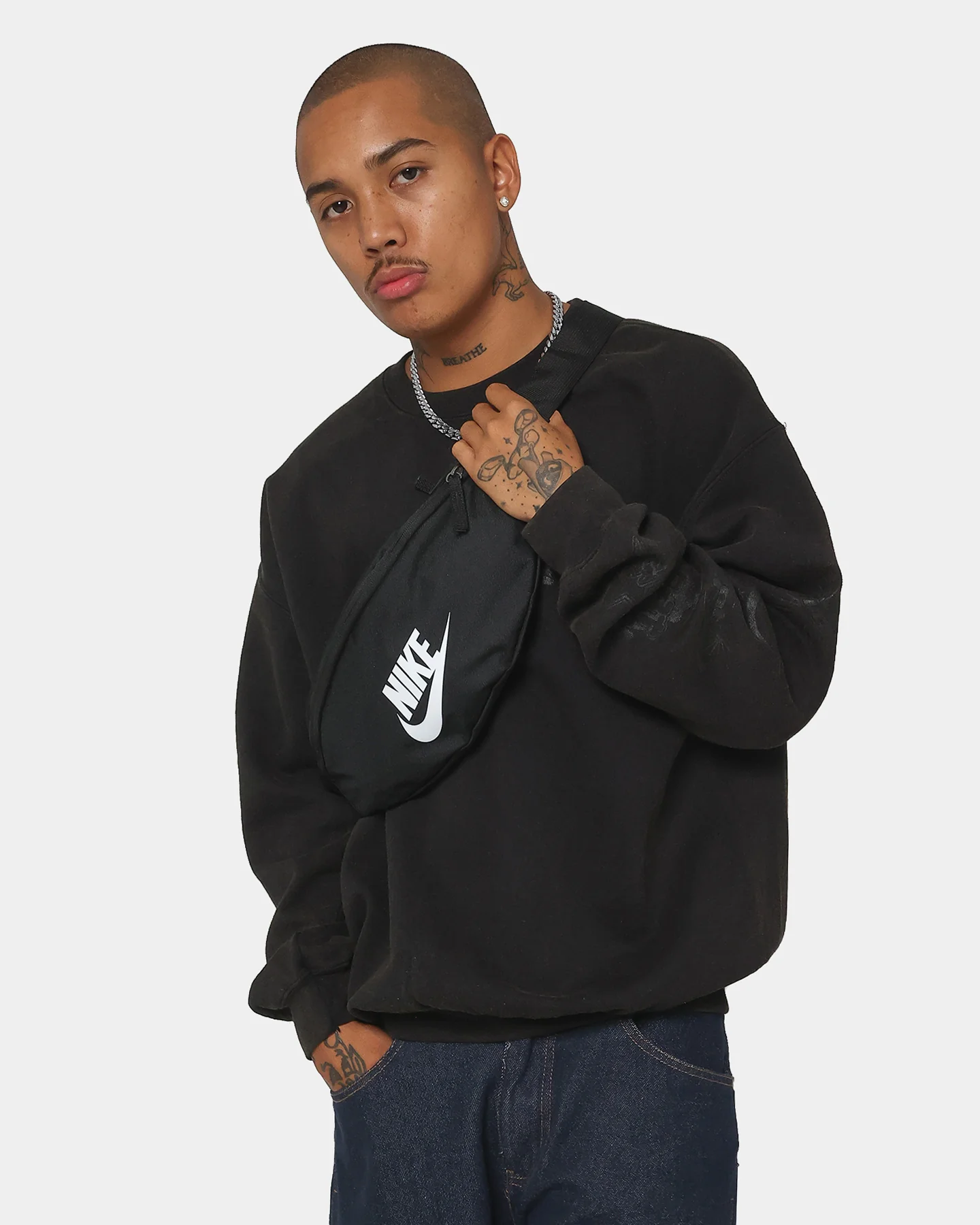 Nike Heritage Waistpack Black/Black - Image 4