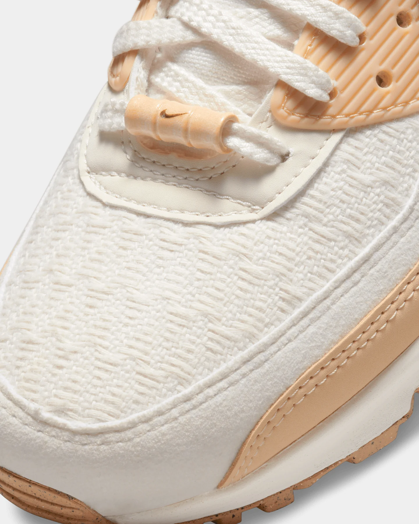 Nike Women's Air Max 90 SE Sail/Arctic Orange - Image 6