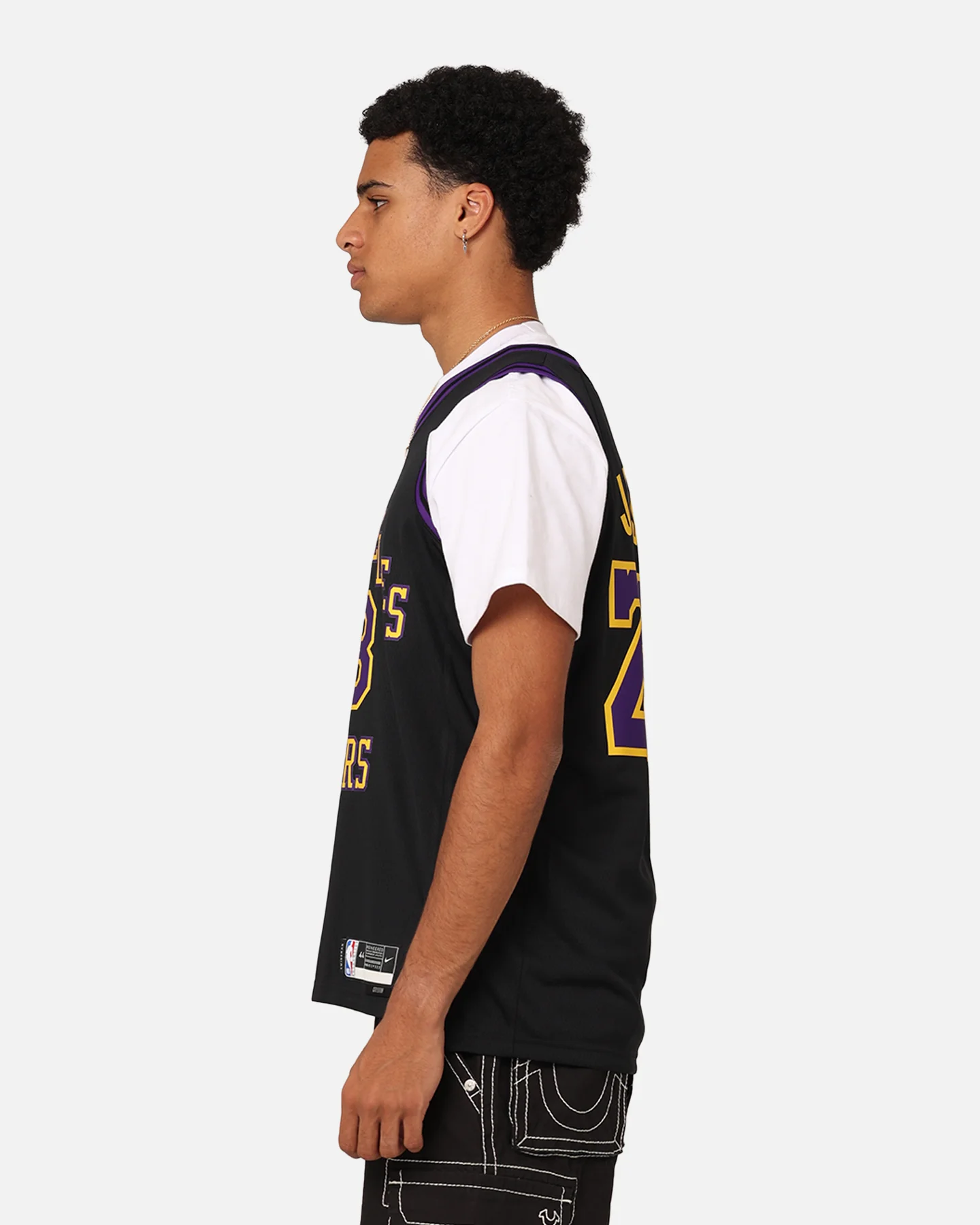 Nike Los Angeles Lakers Lebron James Dri-FIT Swingman Jersey Black - Image 7