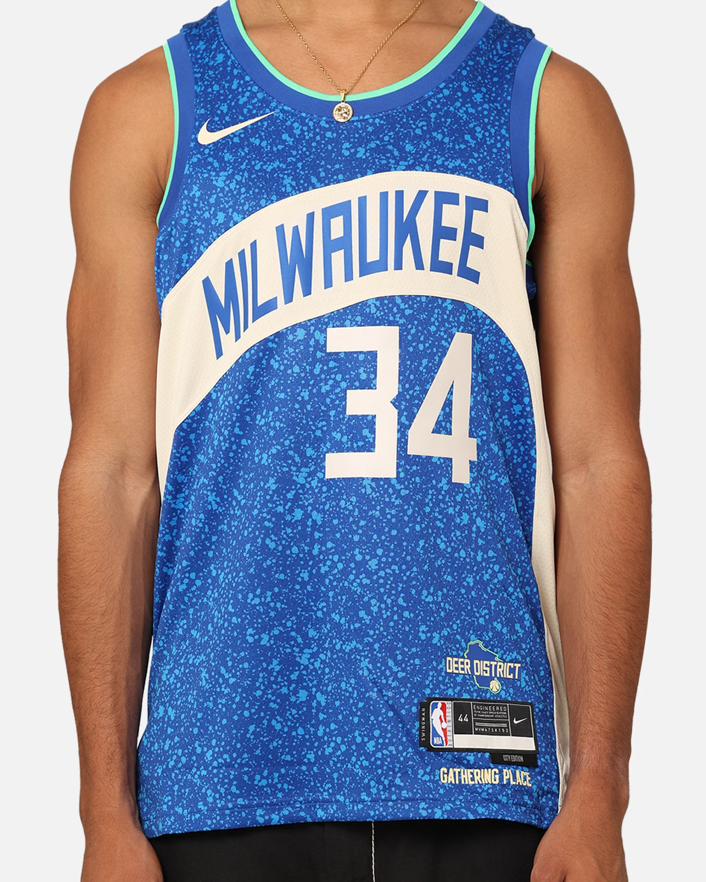 Nike Milwaukee Bucks Giannis Antetokounmpo Dri-FIT Swingman Jersey Photo Blue - Image 4