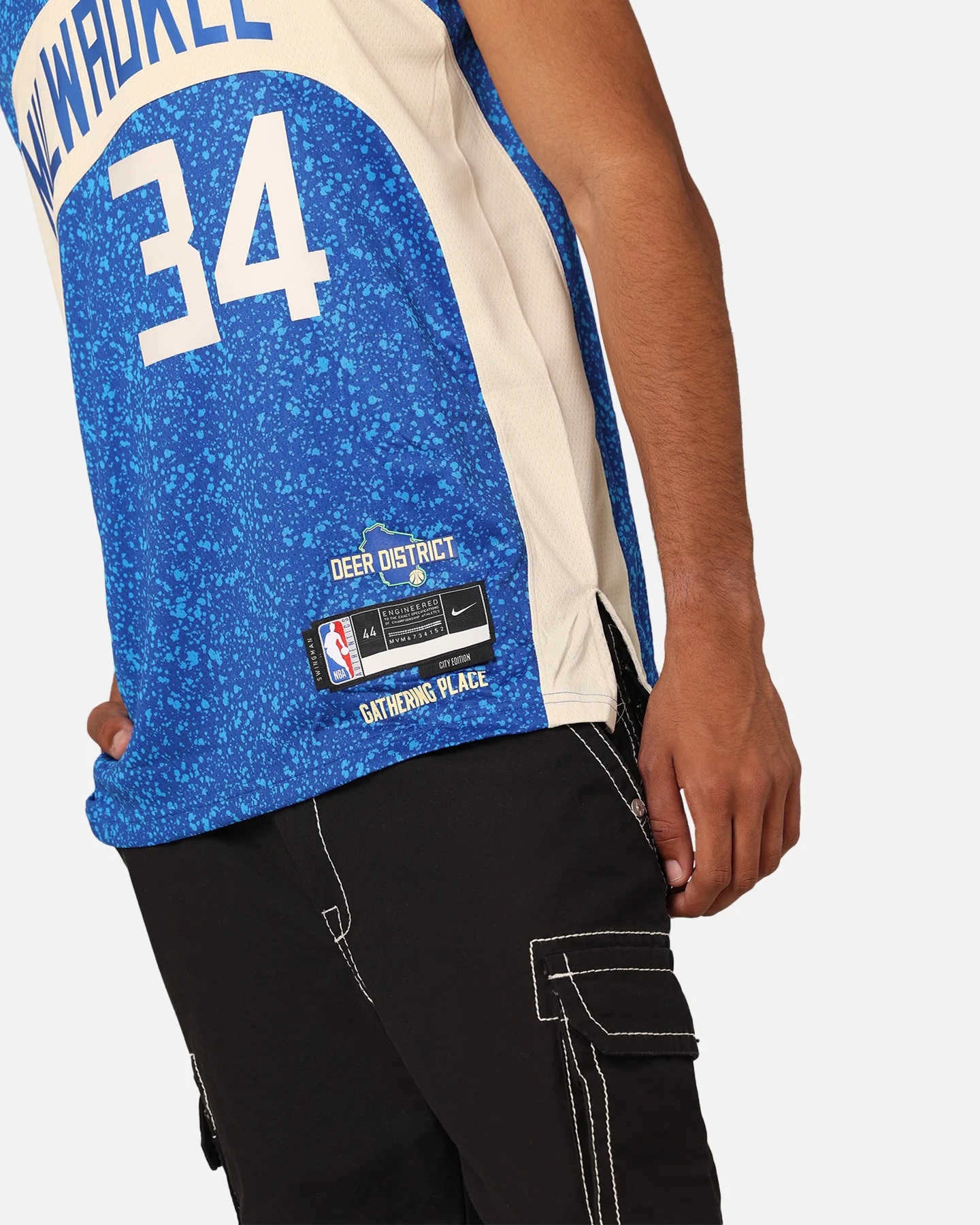 Nike Milwaukee Bucks Giannis Antetokounmpo Dri-FIT Swingman Jersey Photo Blue - Image 9