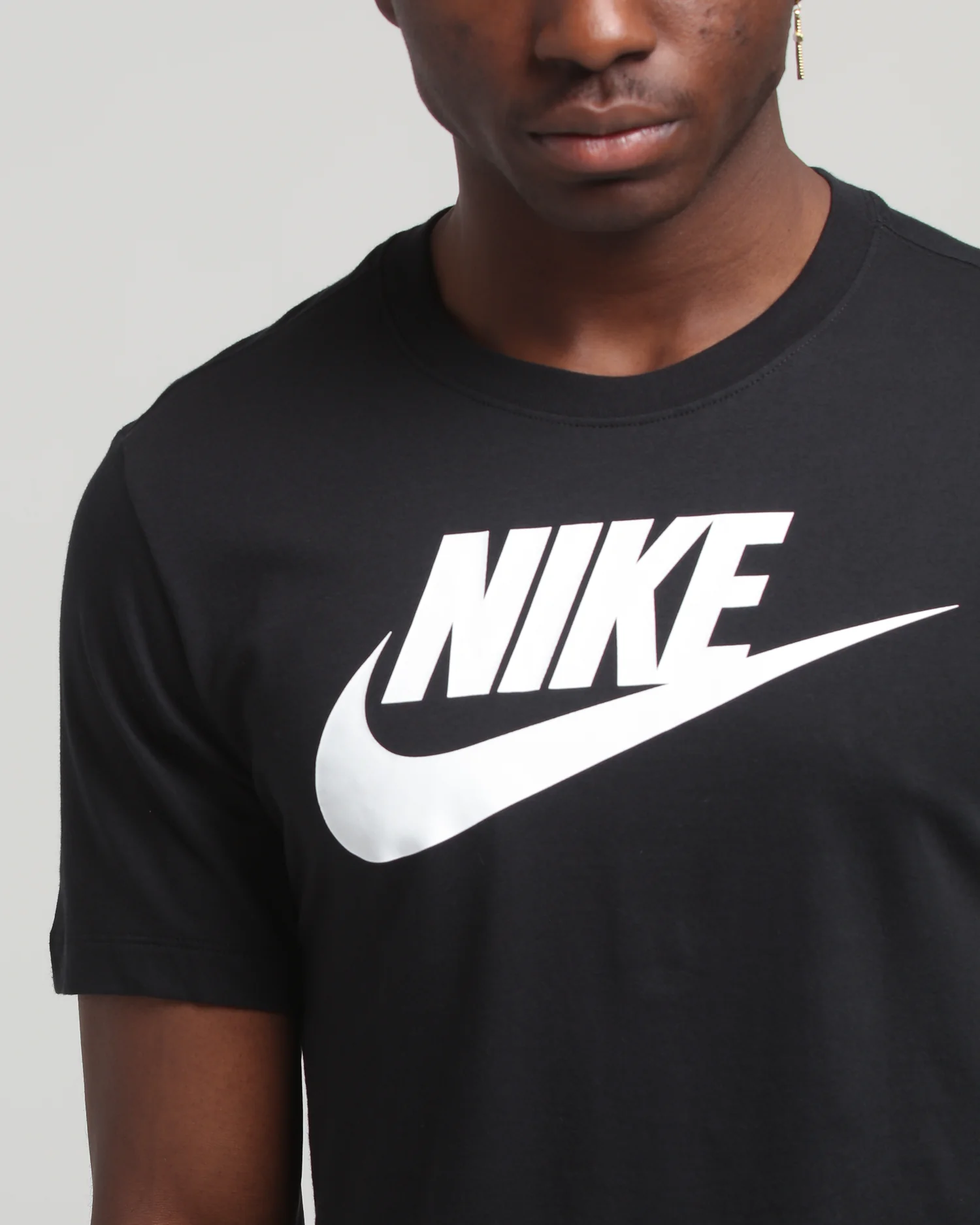 Nike Sports Wear SS Tee Black/White - Image 2