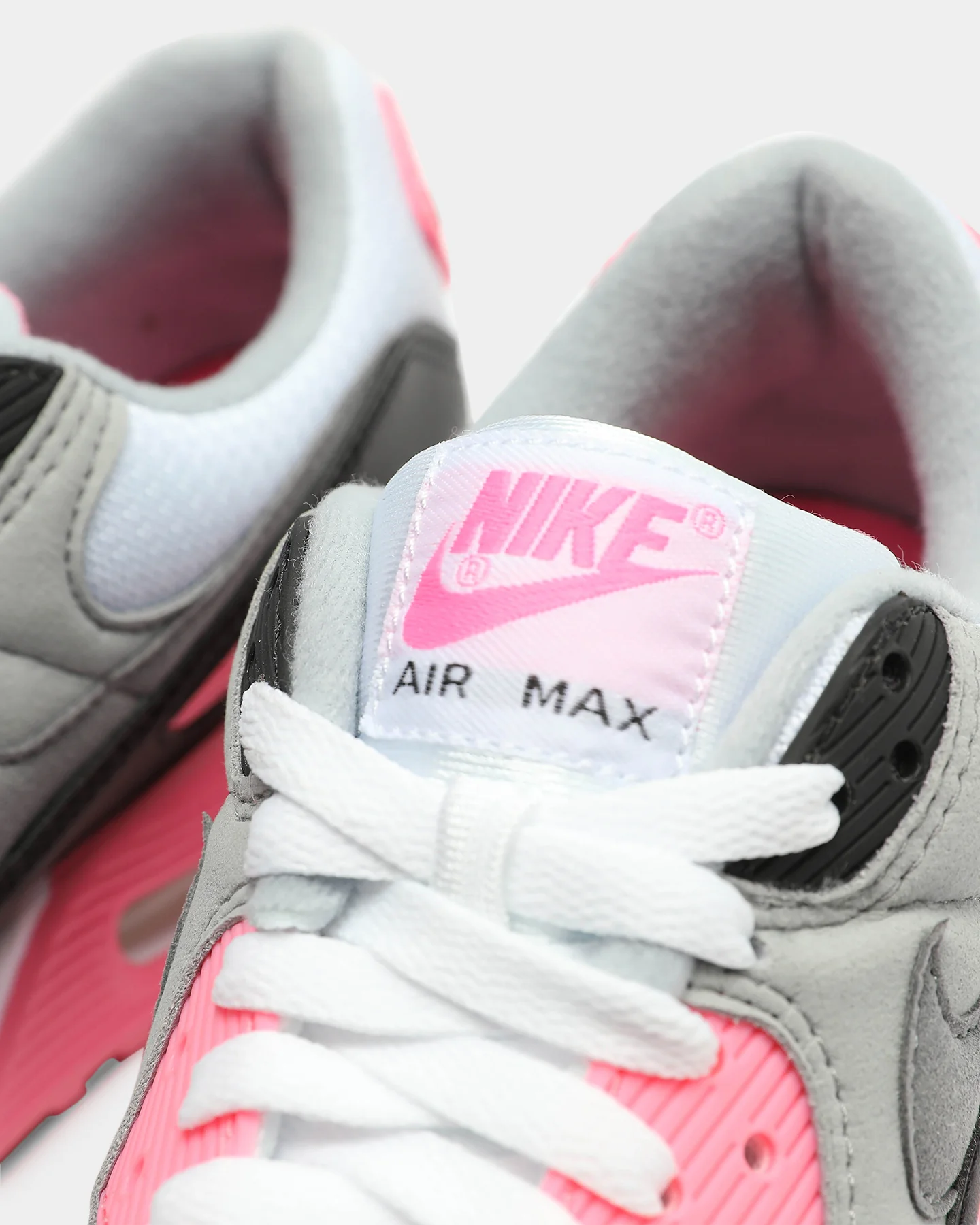 Nike Women's Air Max 90 White/Grey/Rose - Image 6