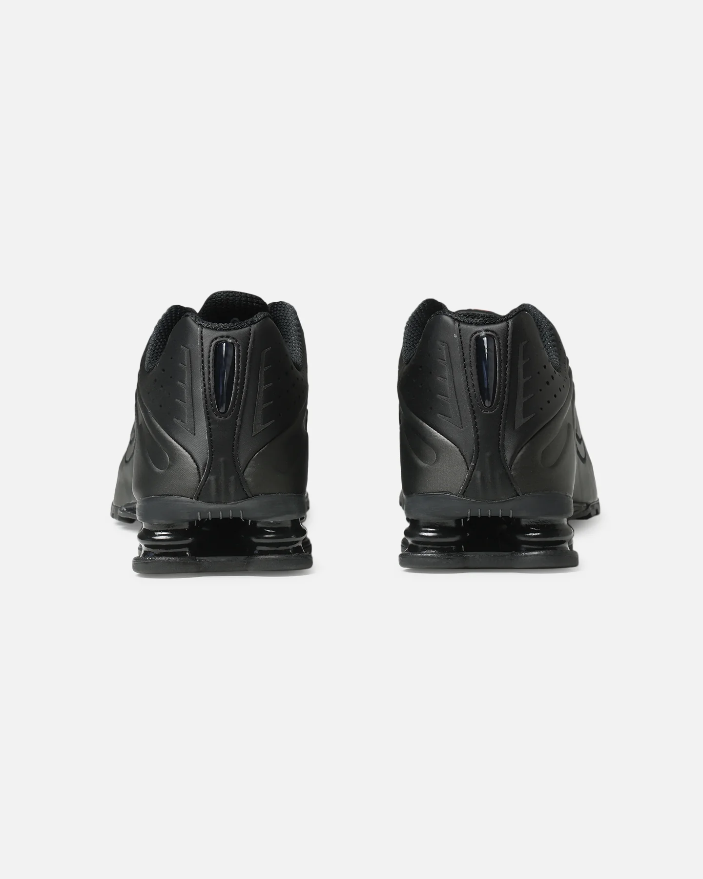 Nike Shox R4 Black/Black - Image 4