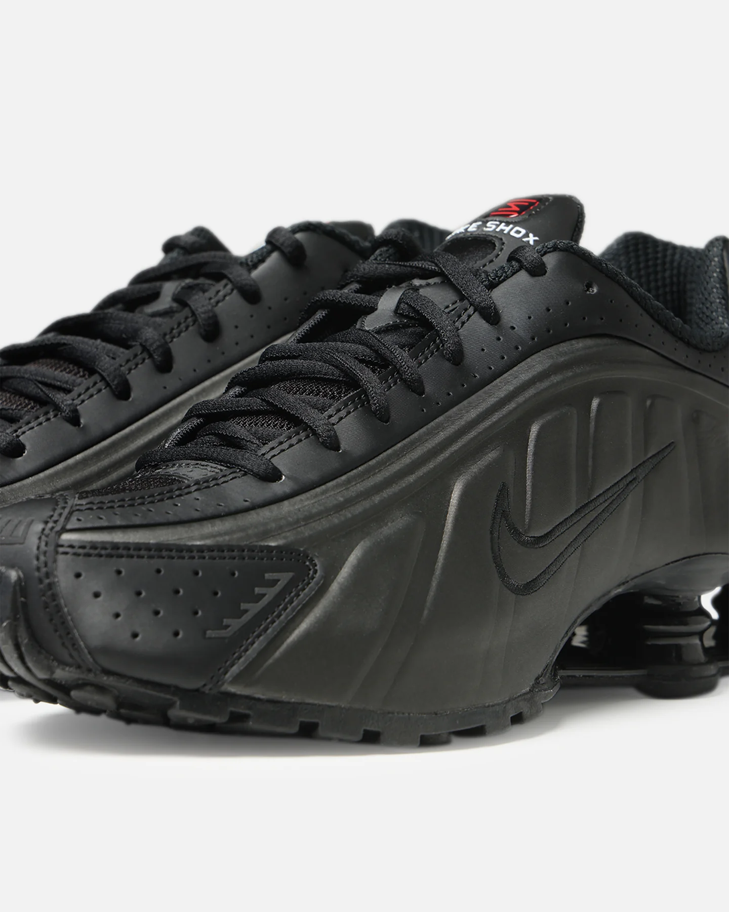 Nike Shox R4 Black/Black - Image 7