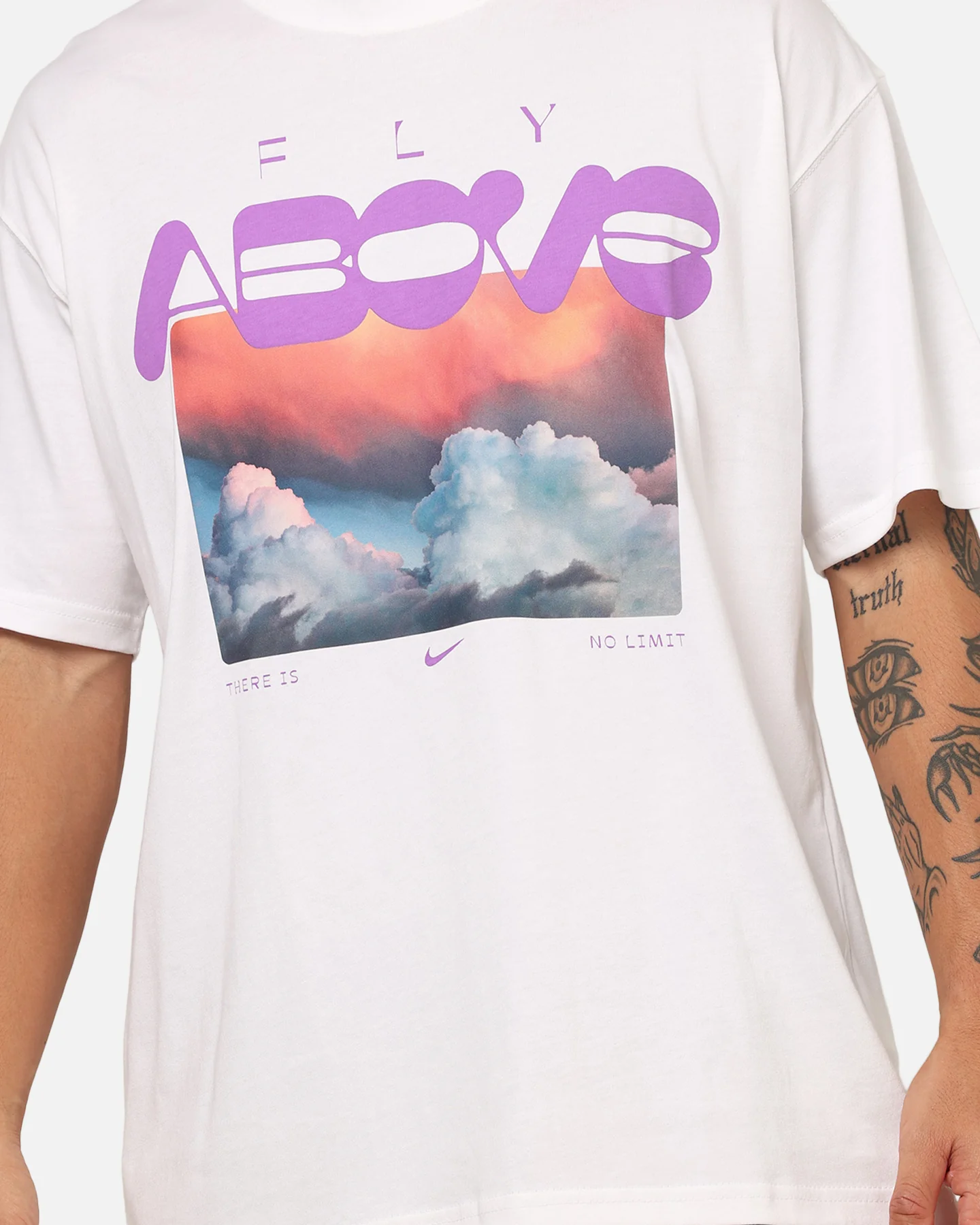 Nike Sportswear Fly Above T-Shirt White - Image 6