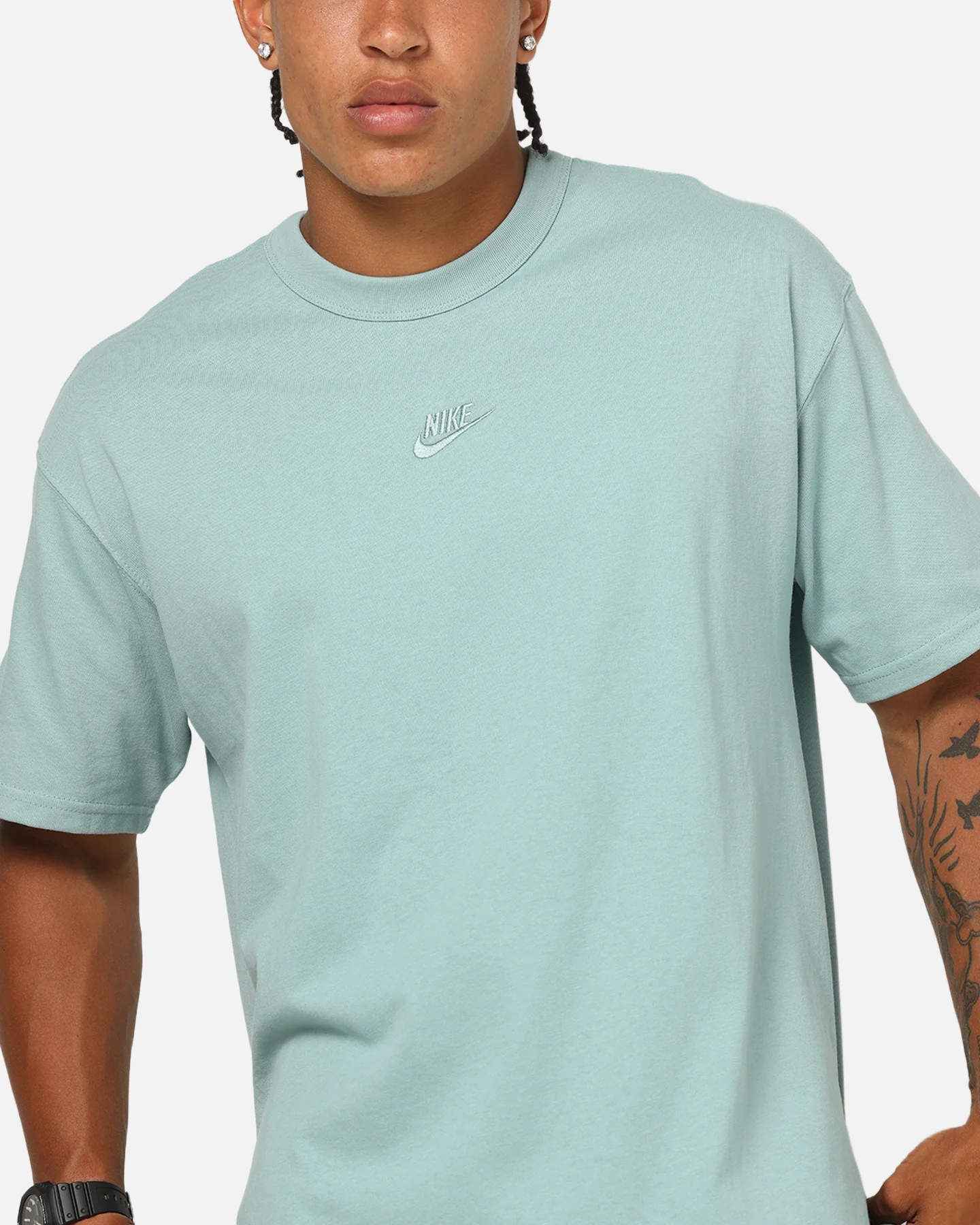 Nike Sportswear Premium Essentials Sustainable T-Shirt Green - Image 6