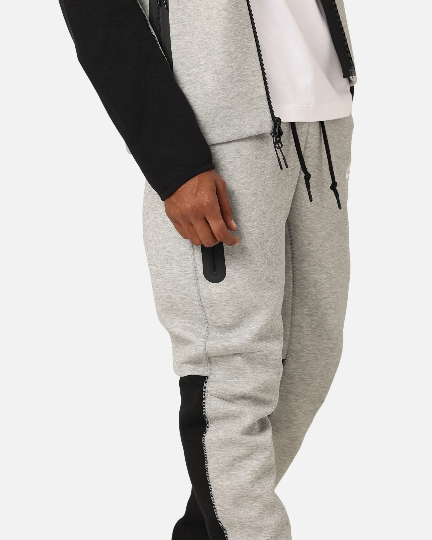 Nike Sportswear Tech Fleece Joggers Dark Grey Heather - Image 3