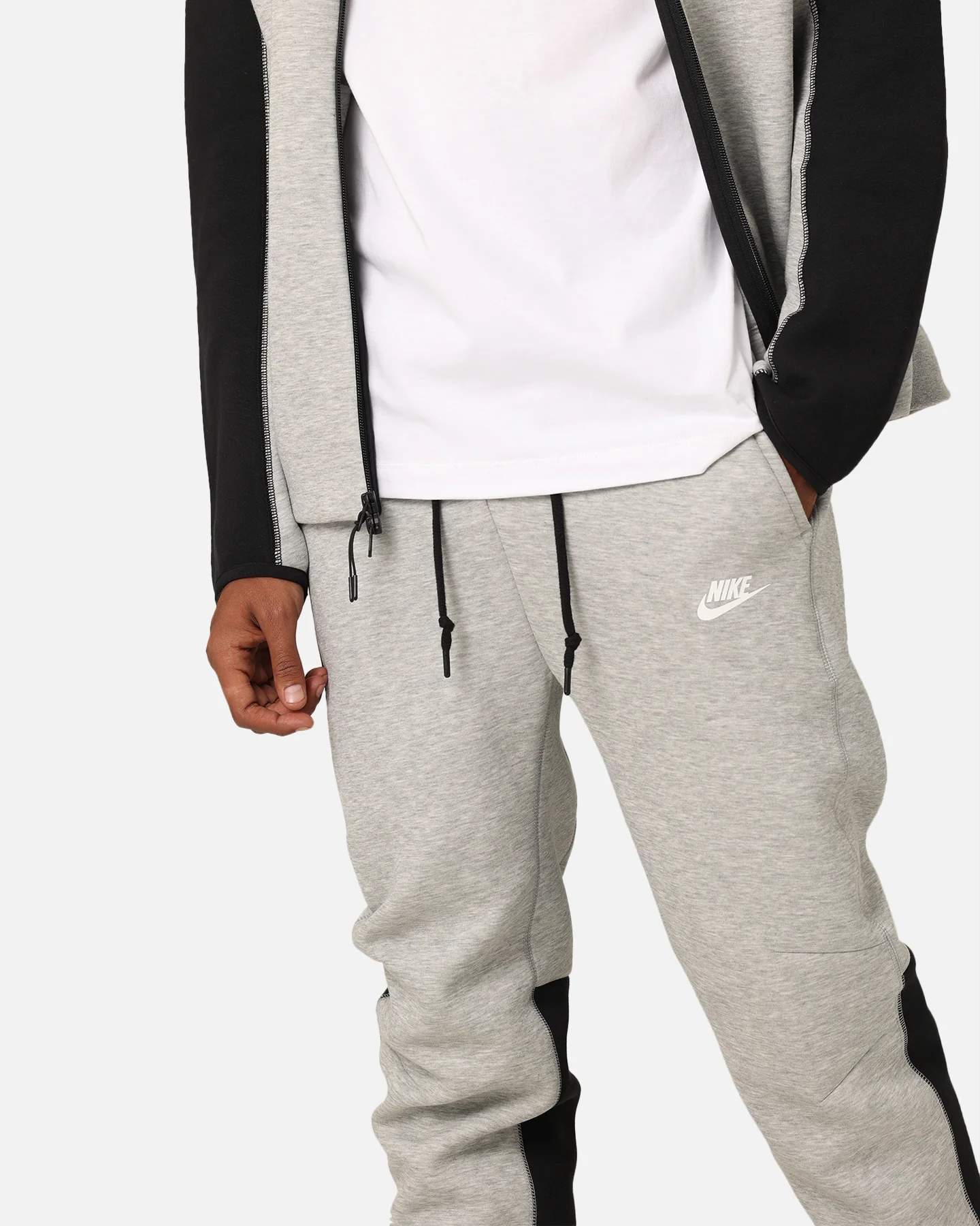 Nike Sportswear Tech Fleece Joggers Dark Grey Heather - Image 4