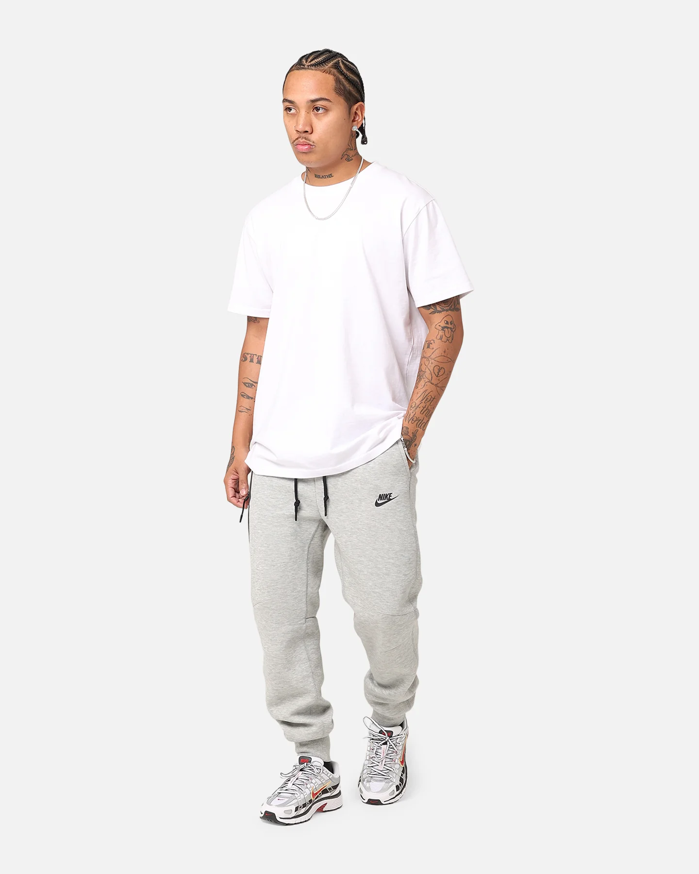 Nike Sportswear Tech Fleece Joggers Dark Grey Heather - Image 2