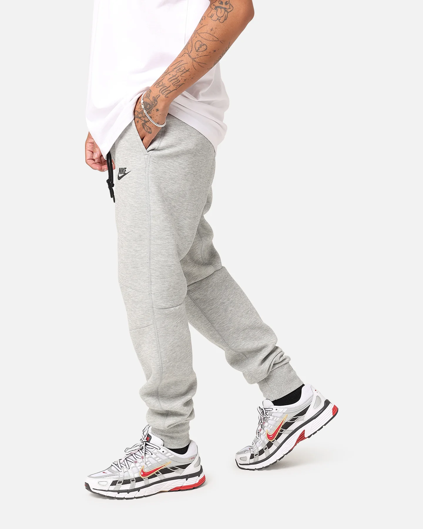 Nike Sportswear Tech Fleece Joggers Dark Grey Heather - Image 4