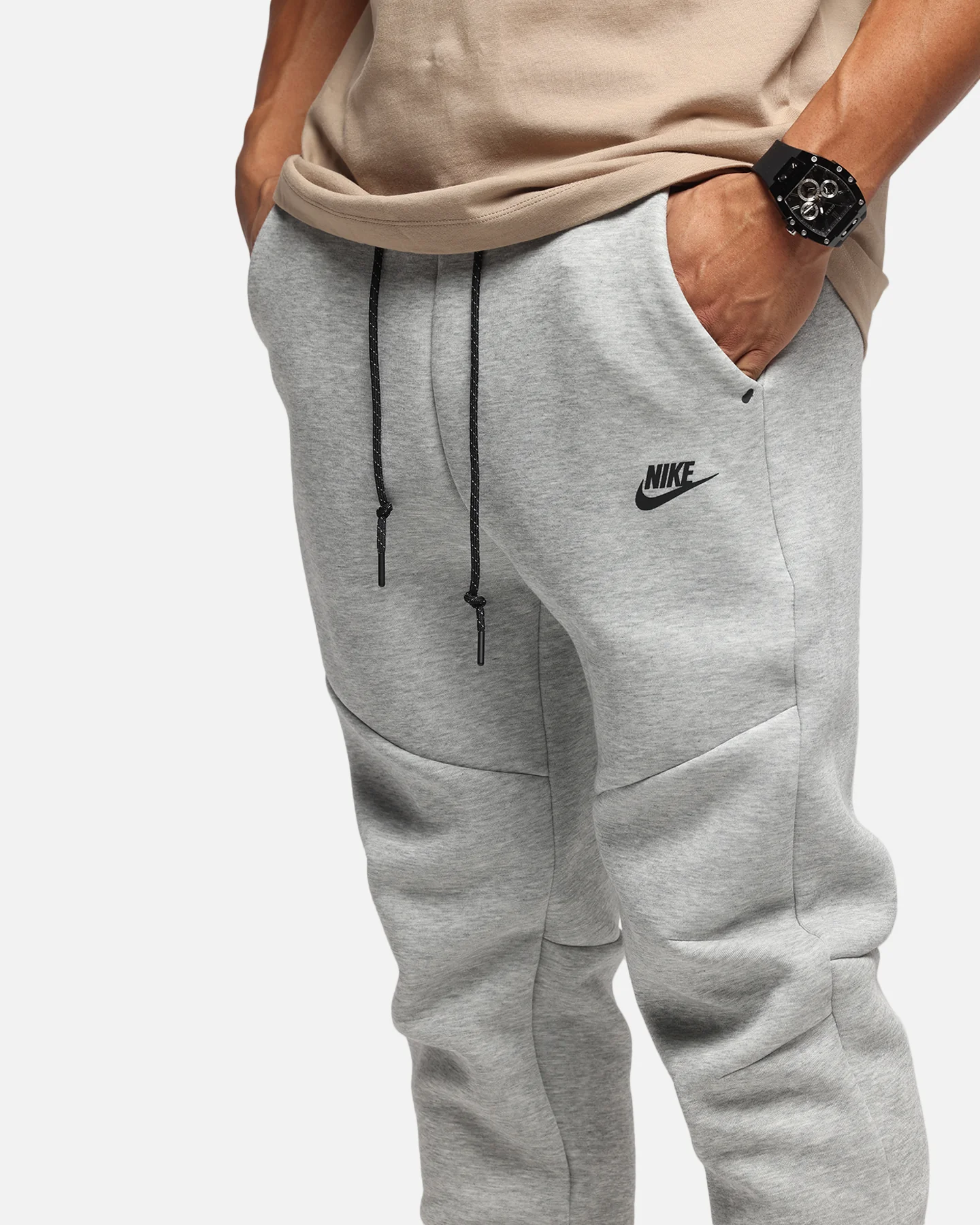 Nike Sportswear Tech Fleece Joggers Dark Grey Heather - Image 3